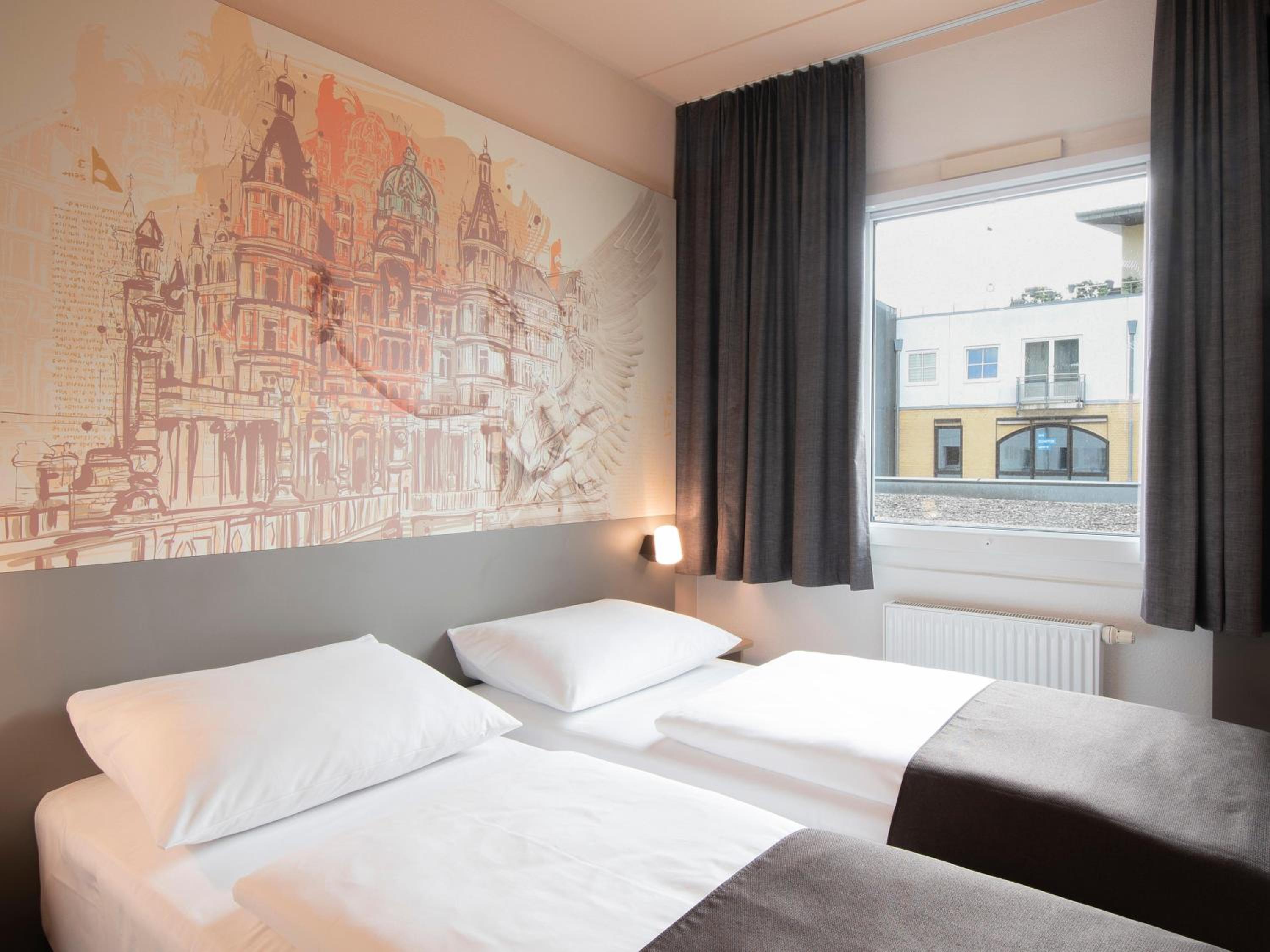 Twin Room - Photo 4