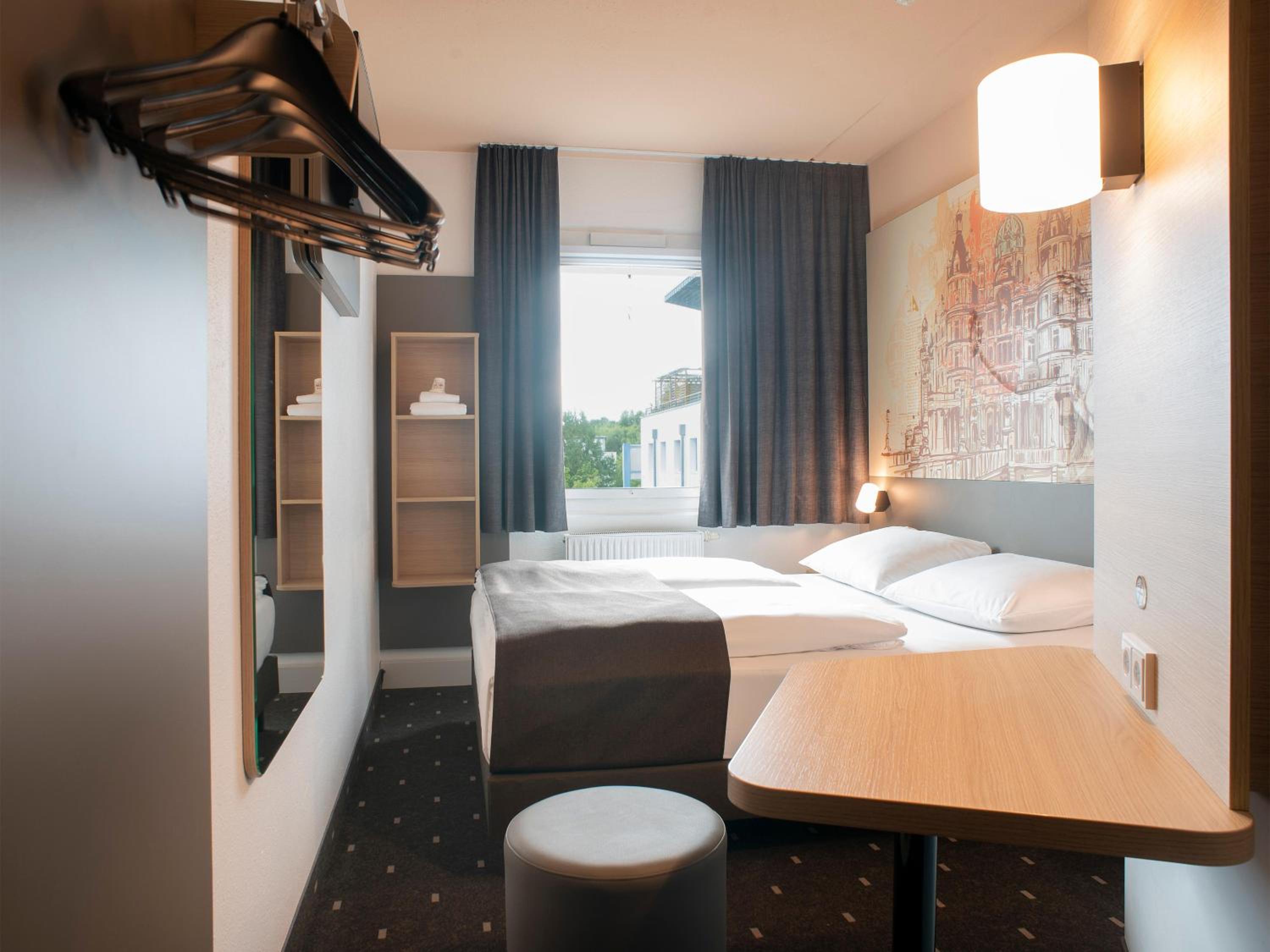 Double Room - Photo 2