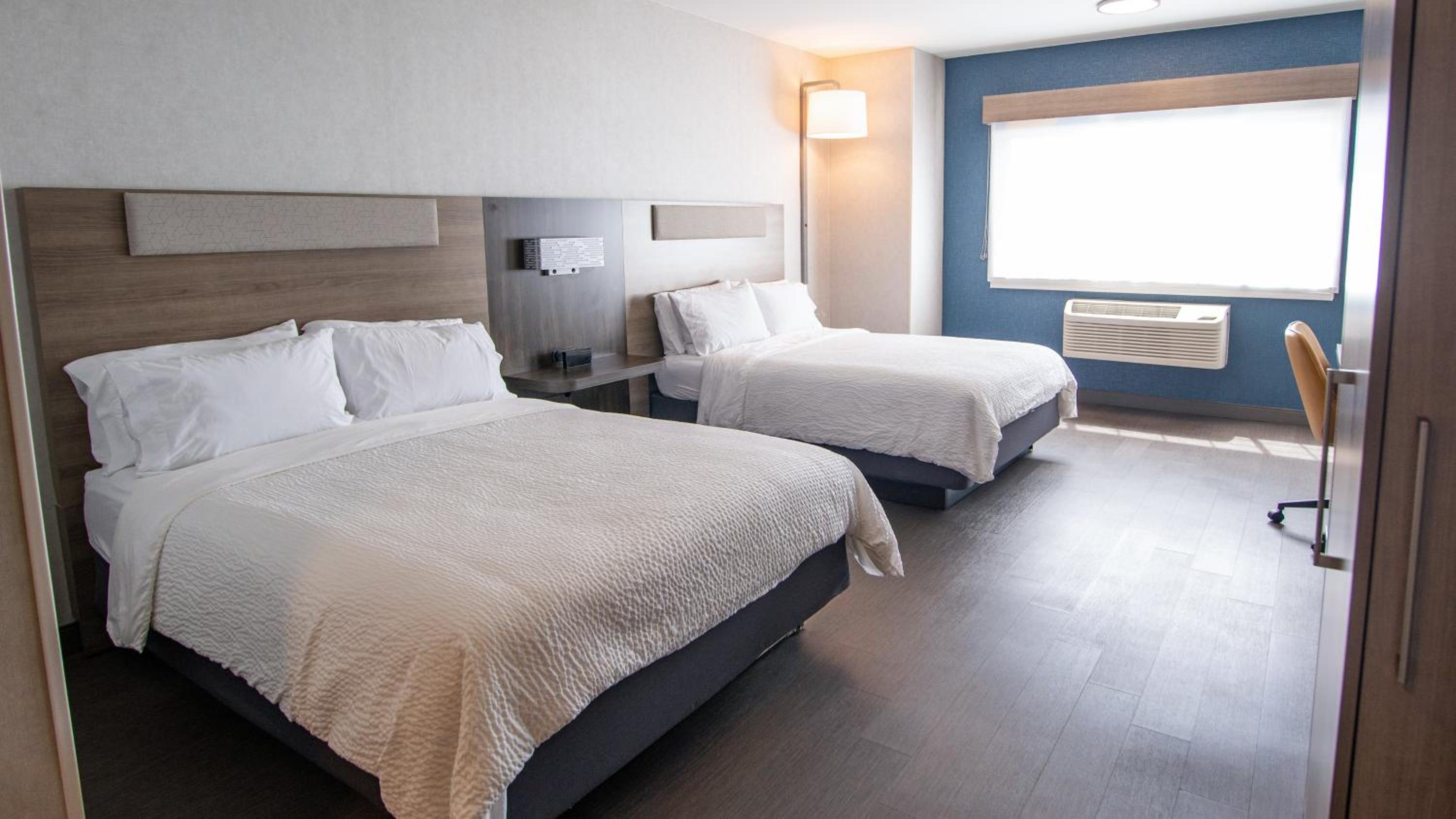 Standard Queen Room with Two Queen Beds