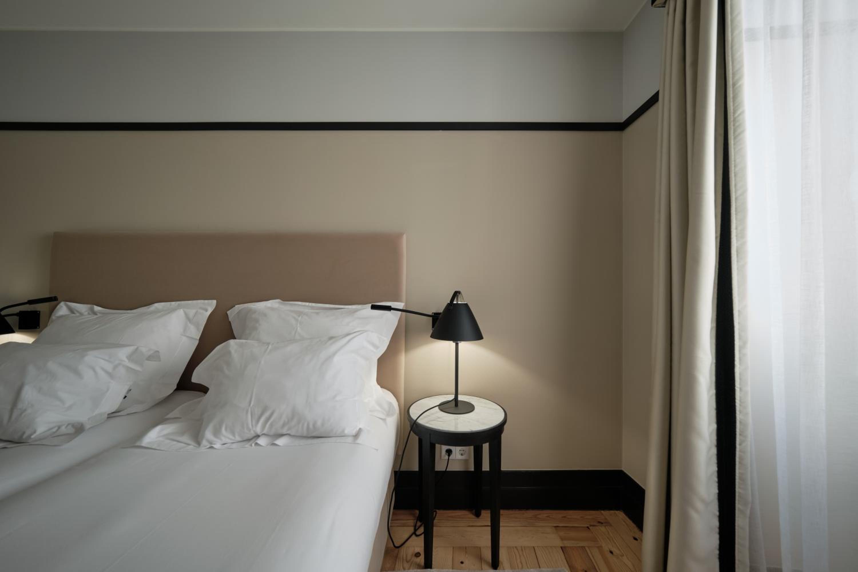 Double or Twin Room - Photo 7