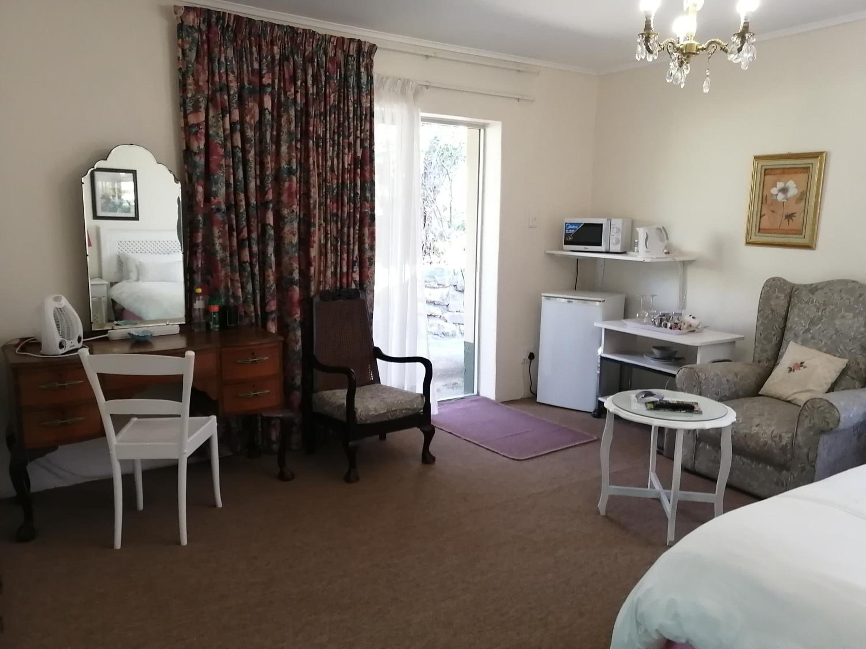 Superior King or Twin Room - Photo 1