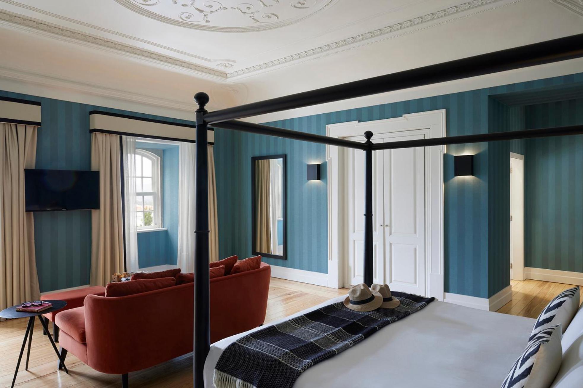 Premium Double Room - Photo 15