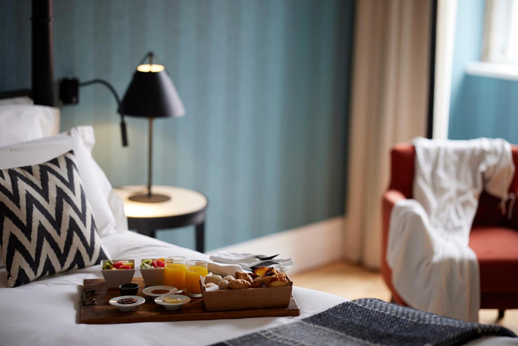 Premium Double Room - Photo 13