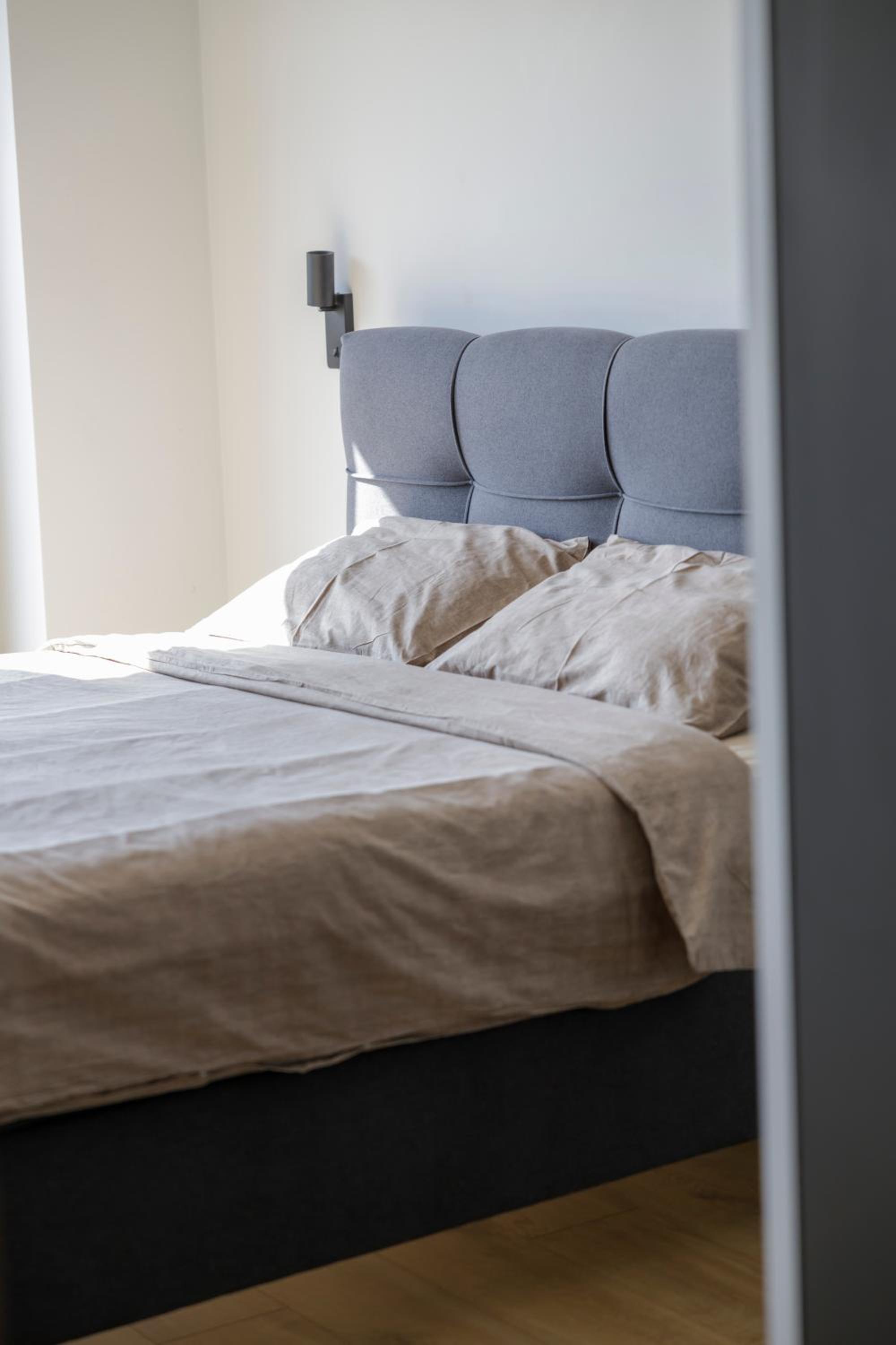 One-Bedroom Apartment - Photo 25