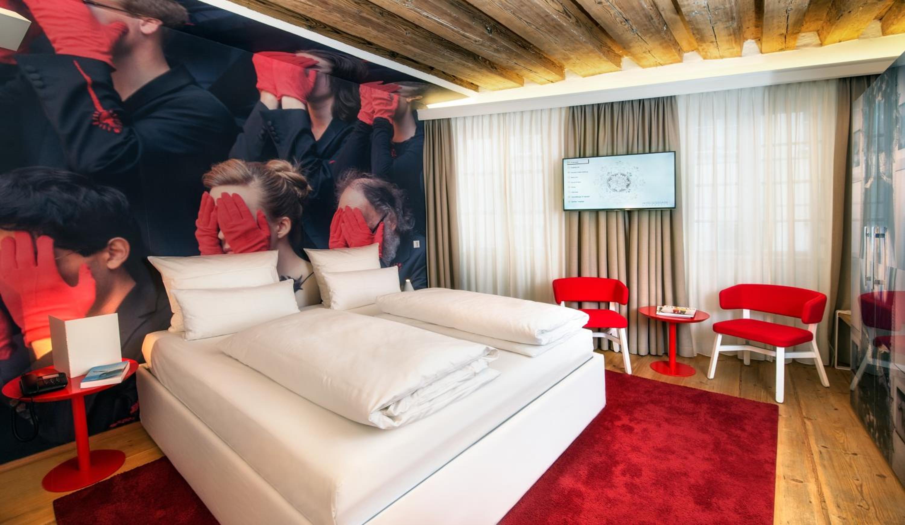 Premium Double Room - Photo 1