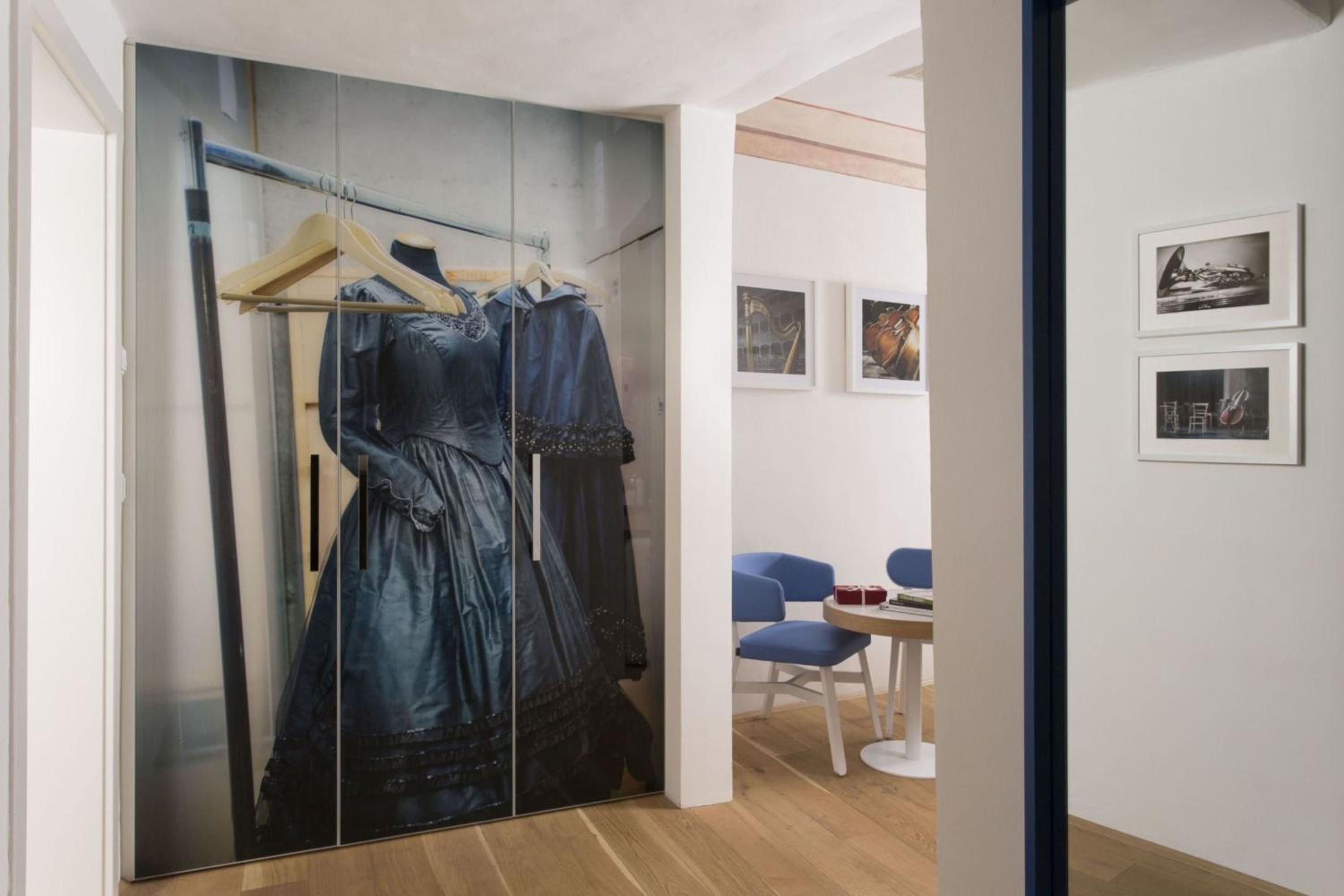 Standard Queen Room - Photo 6