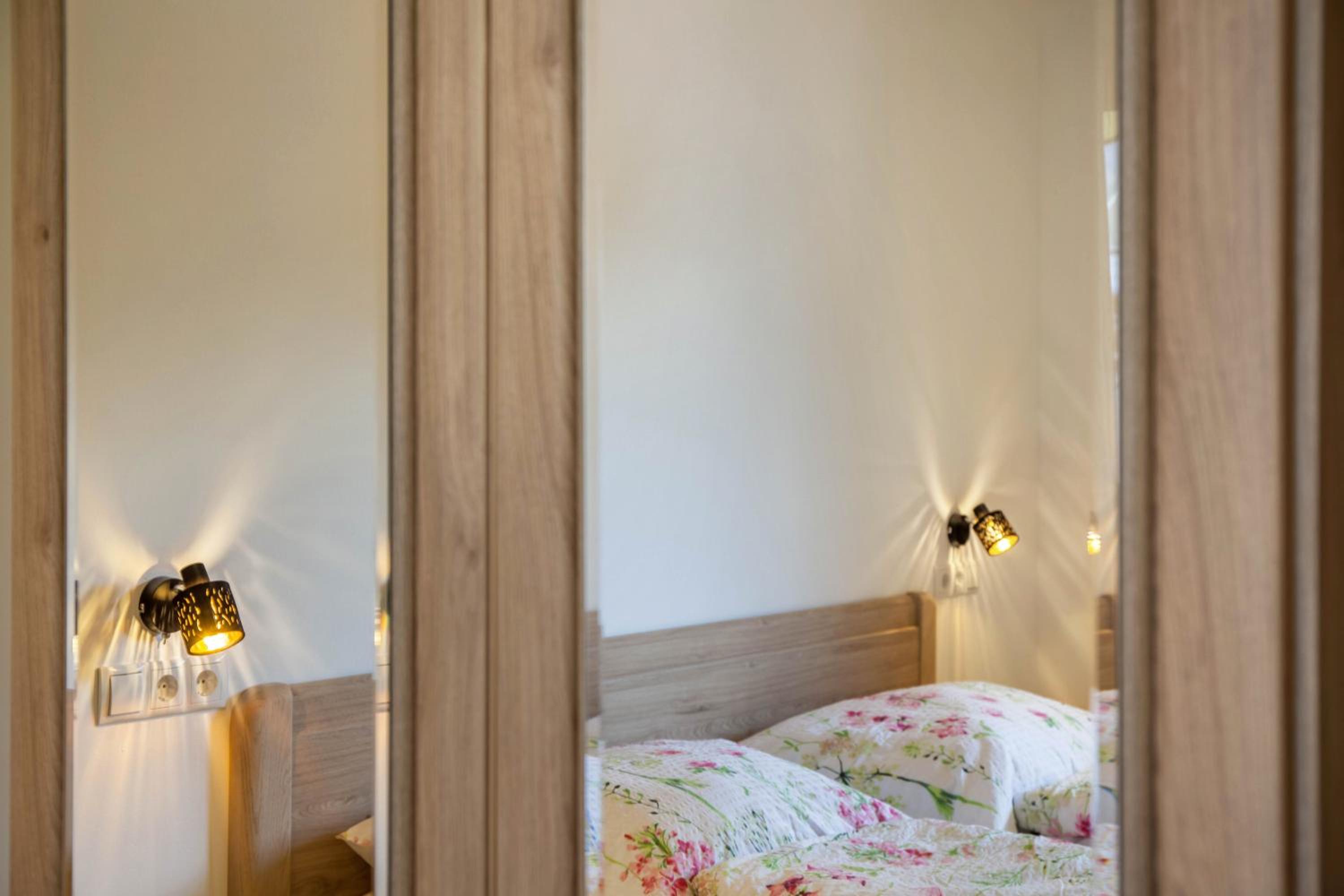 Two-Bedroom Deluxe Apartment with Balcony photo 3