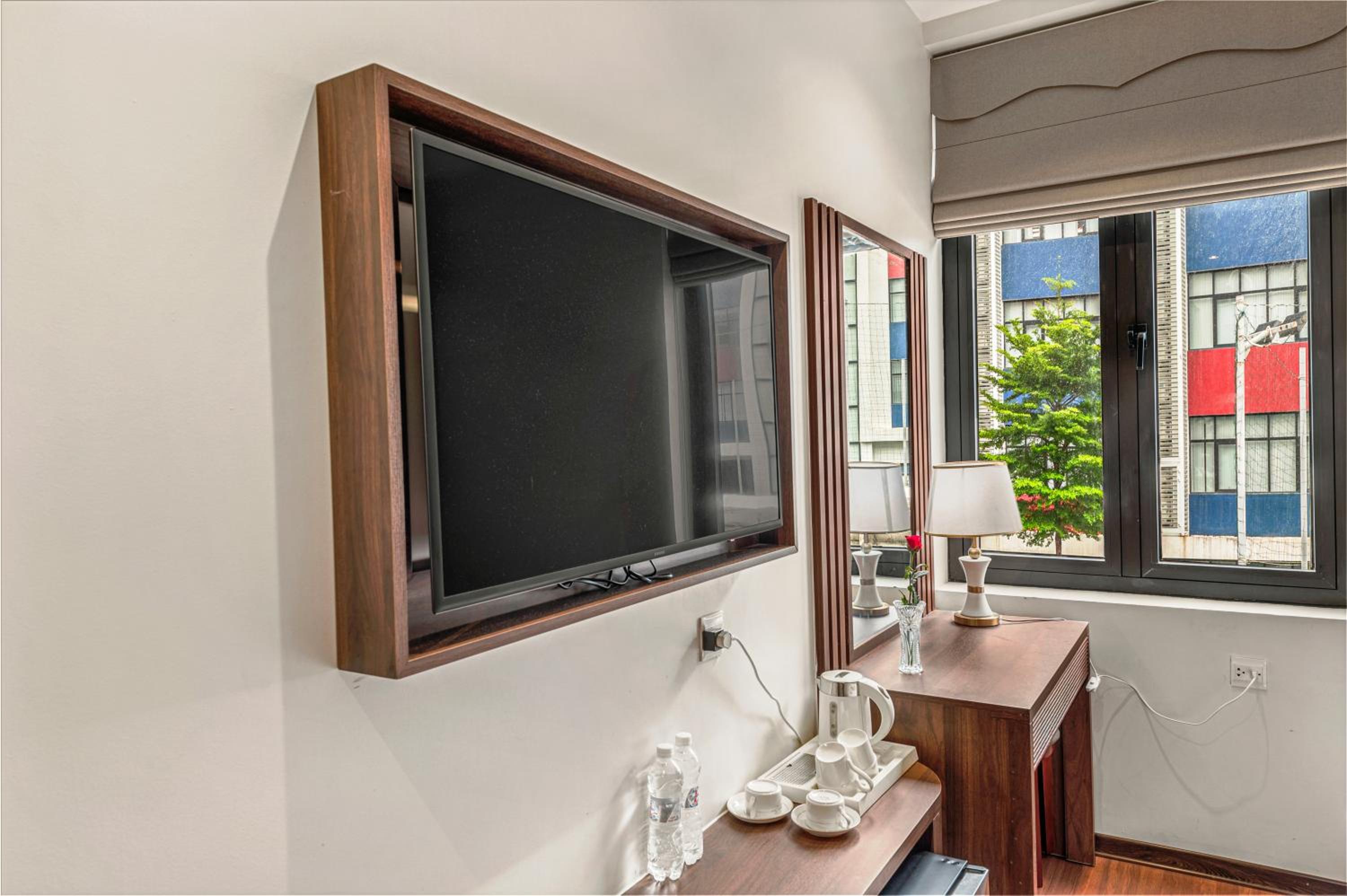 Deluxe Double or Twin Room - Photo 8