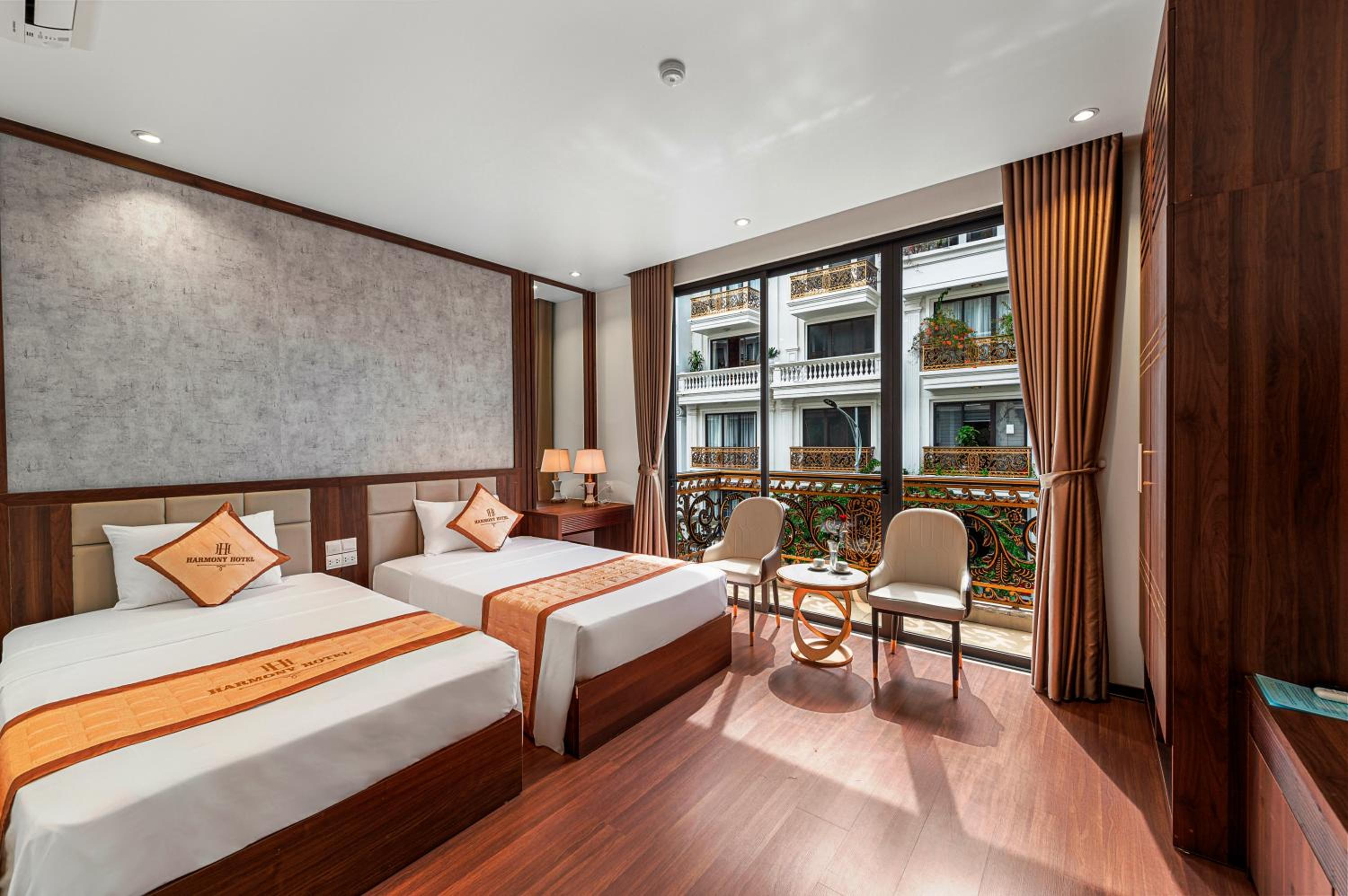 Twin Room with Balcony