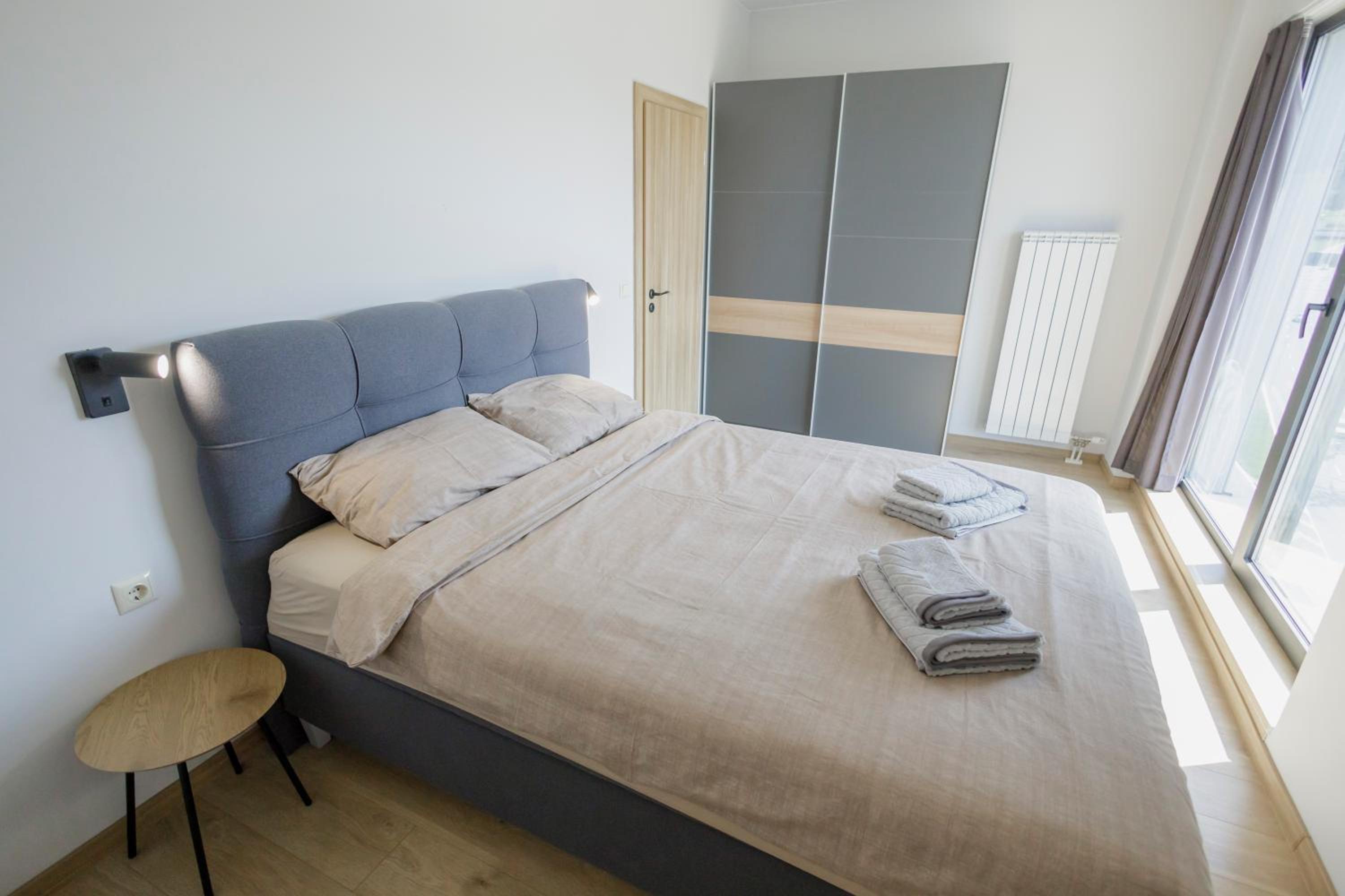 Apartment - Photo 10