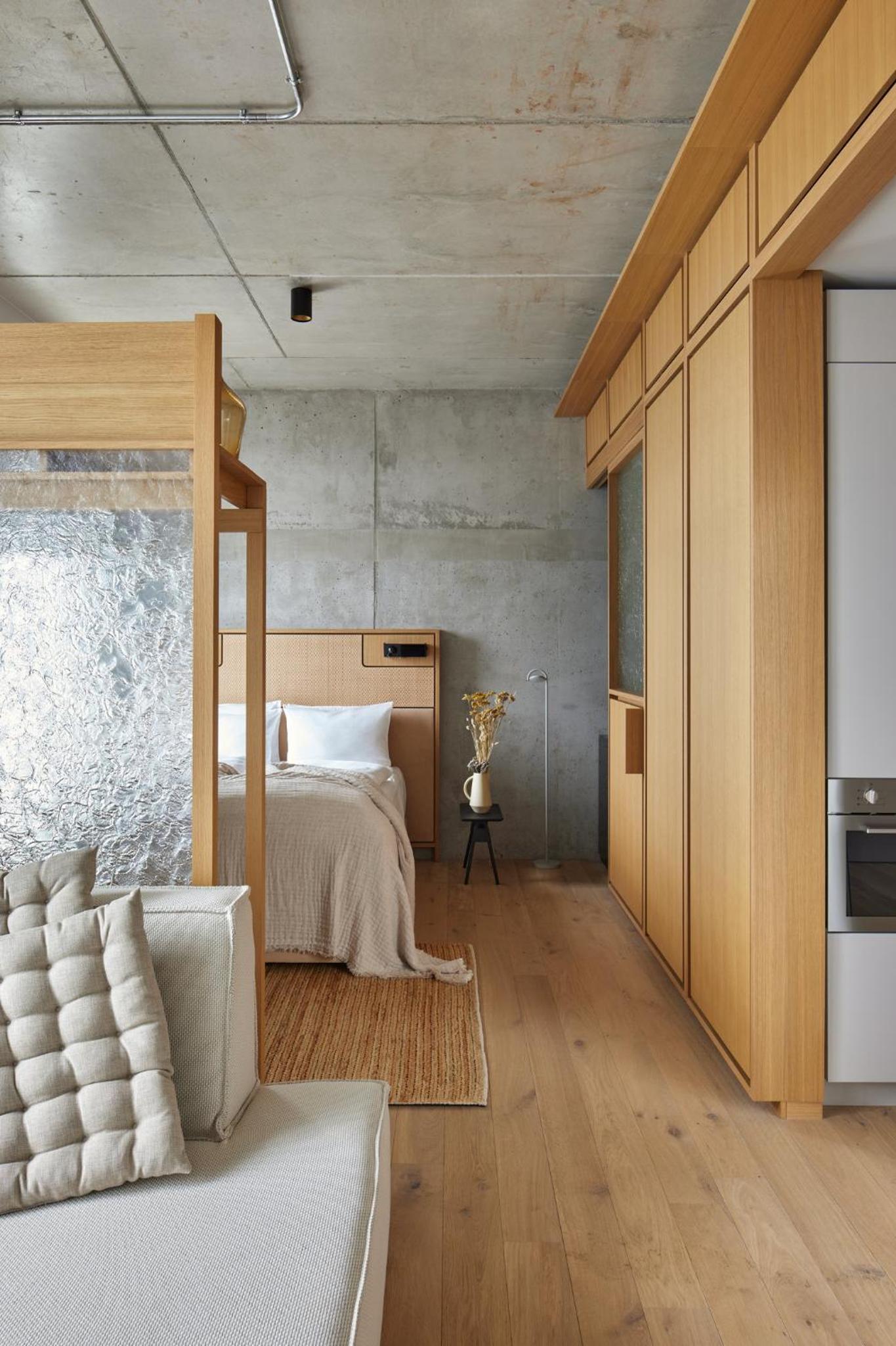 One Bedroom Open Plan Suite
