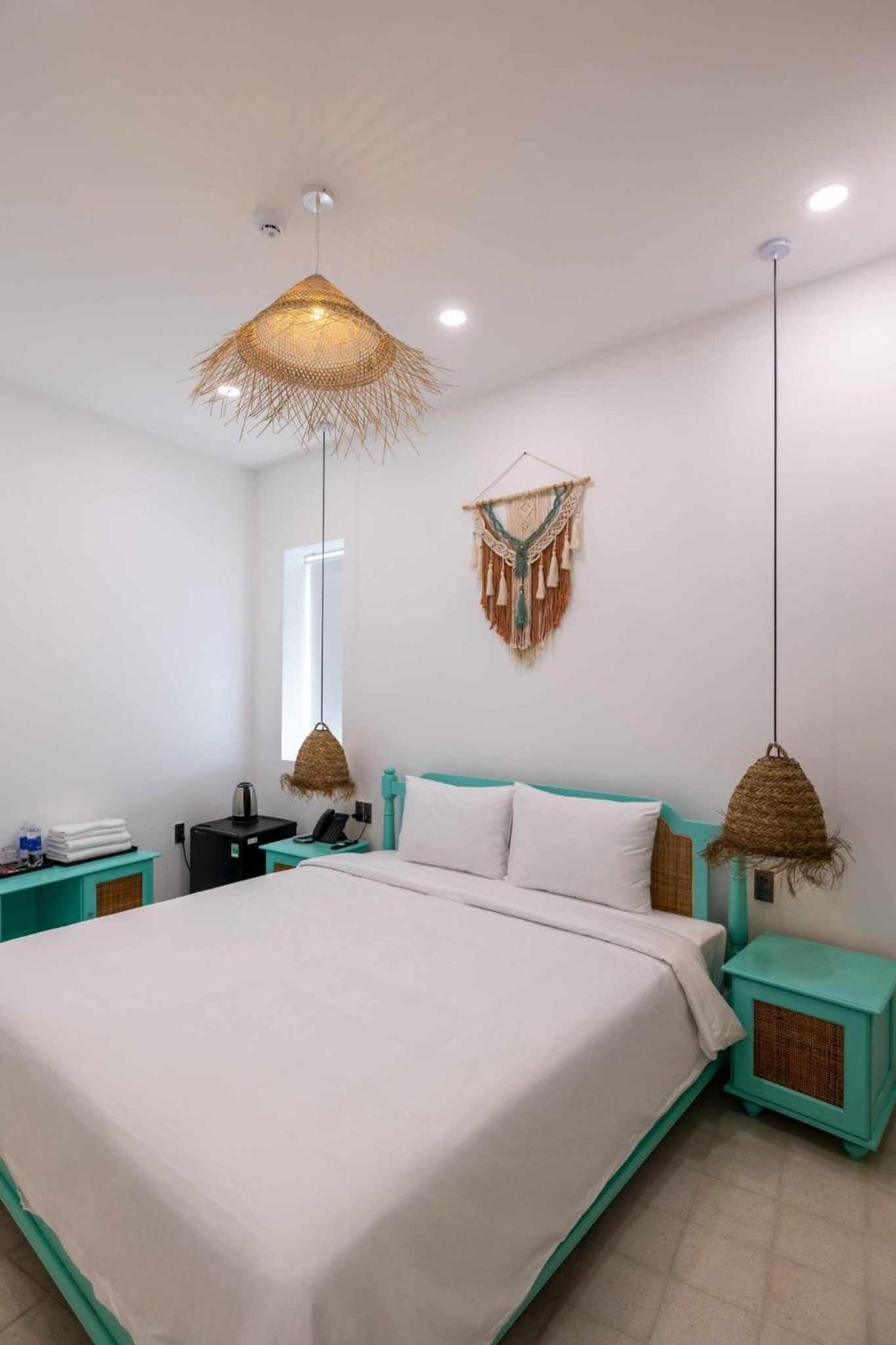 Standard Double Room - Photo 6