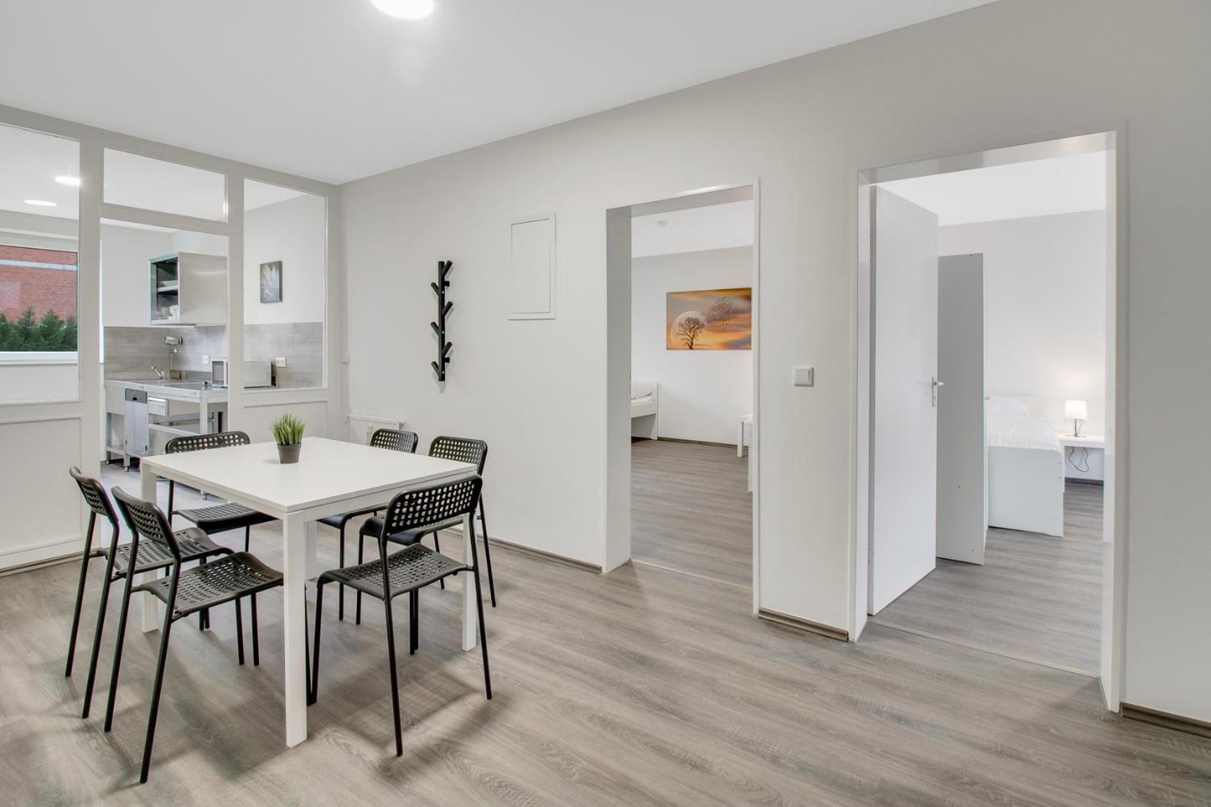 Three-Bedroom Apartment photo 2