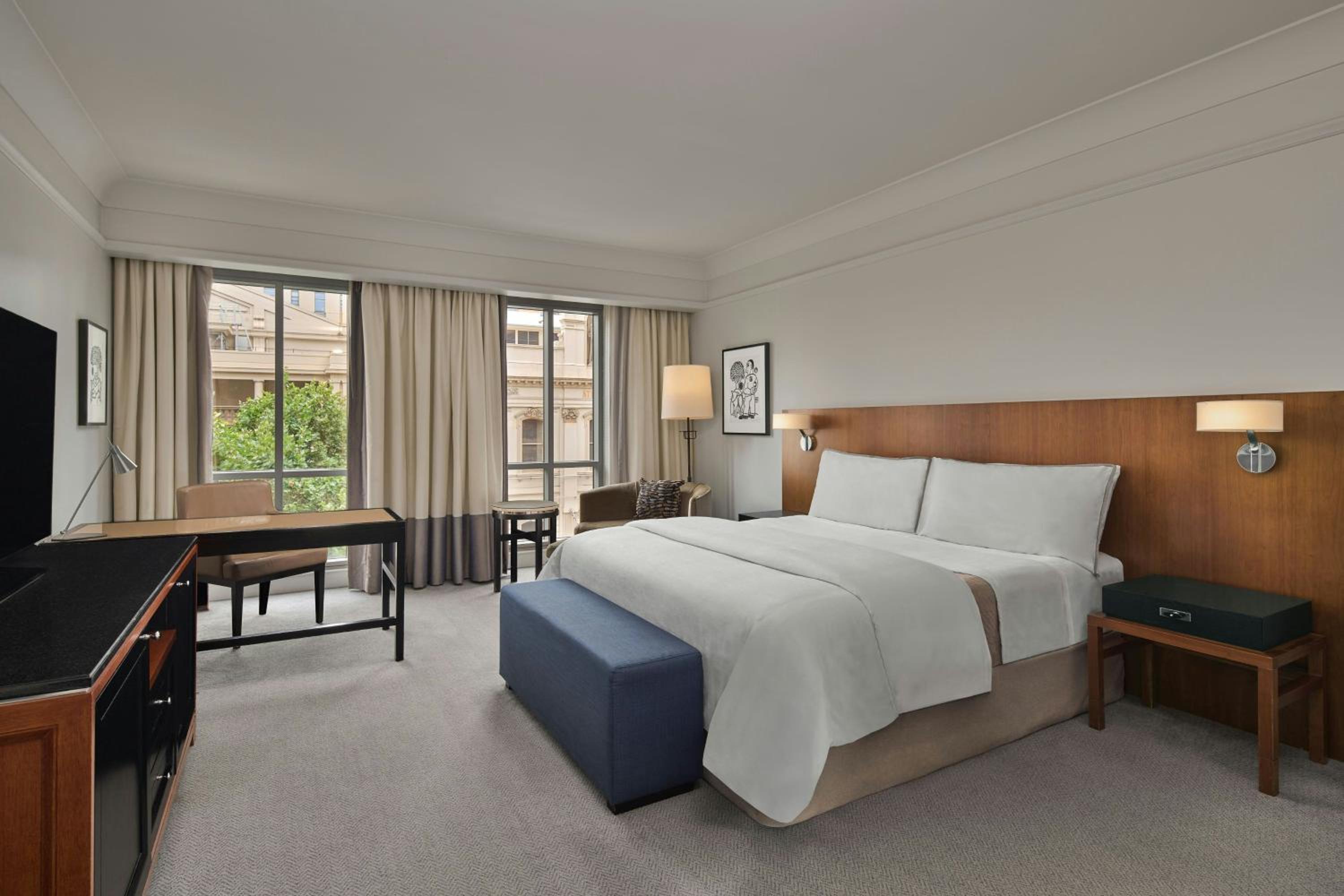 King Room with City View