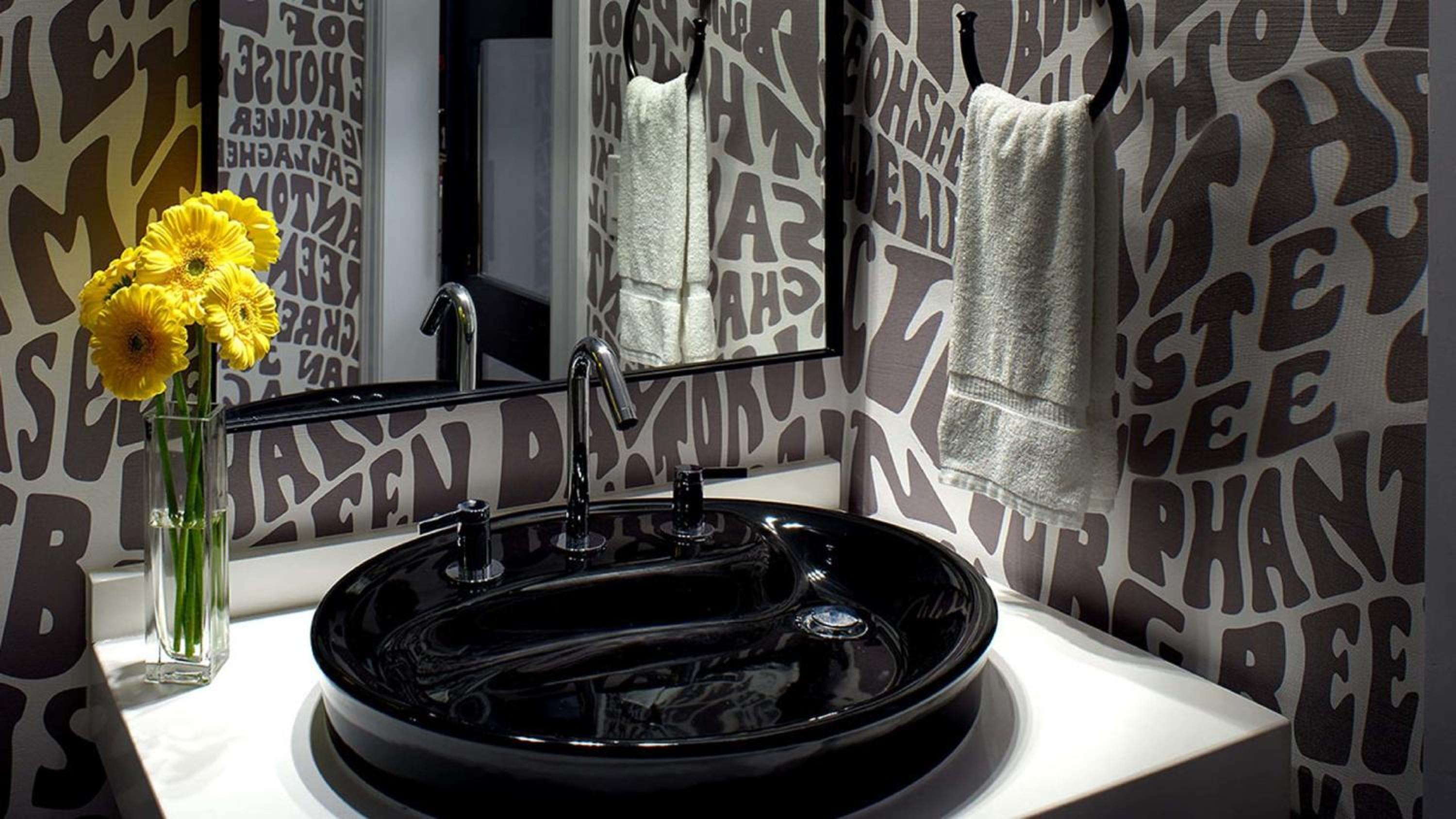 Deluxe Queen Room - Photo 3