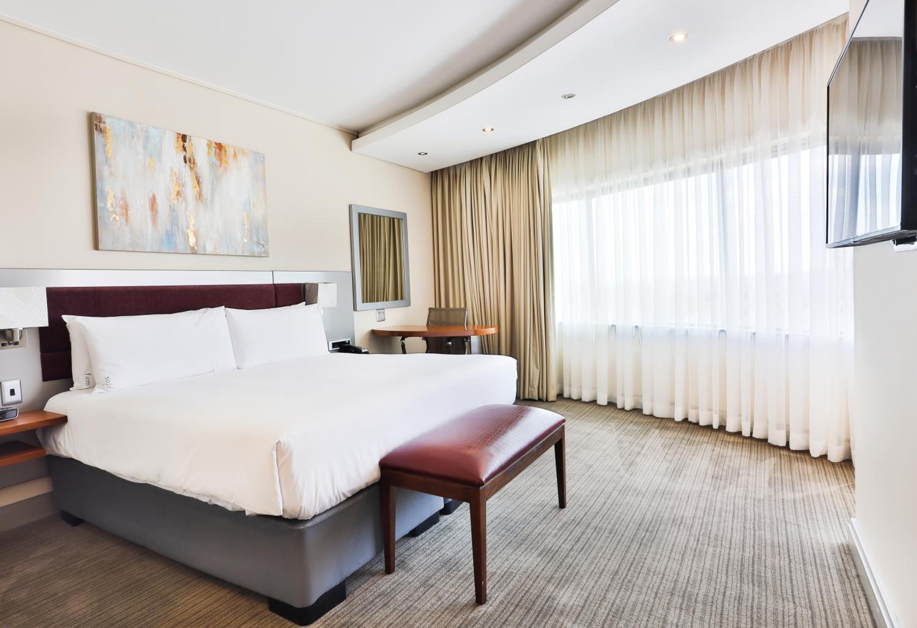 Standard Queen Room - Disability Access