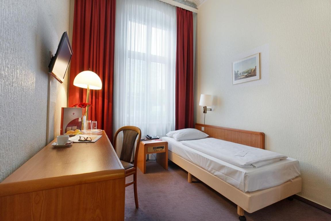 Standard Single Room photo 3
