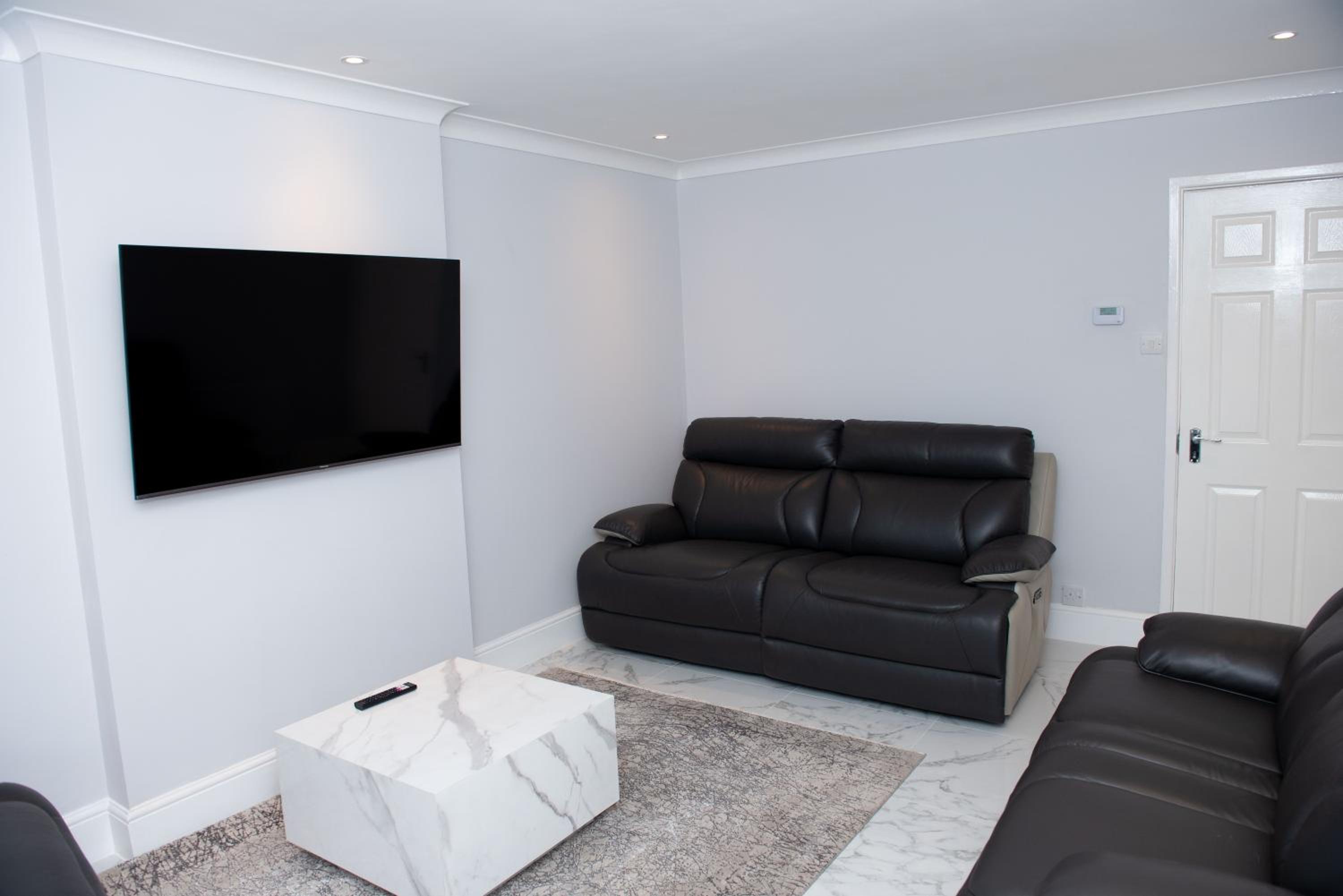 Two-Bedroom House photo 1