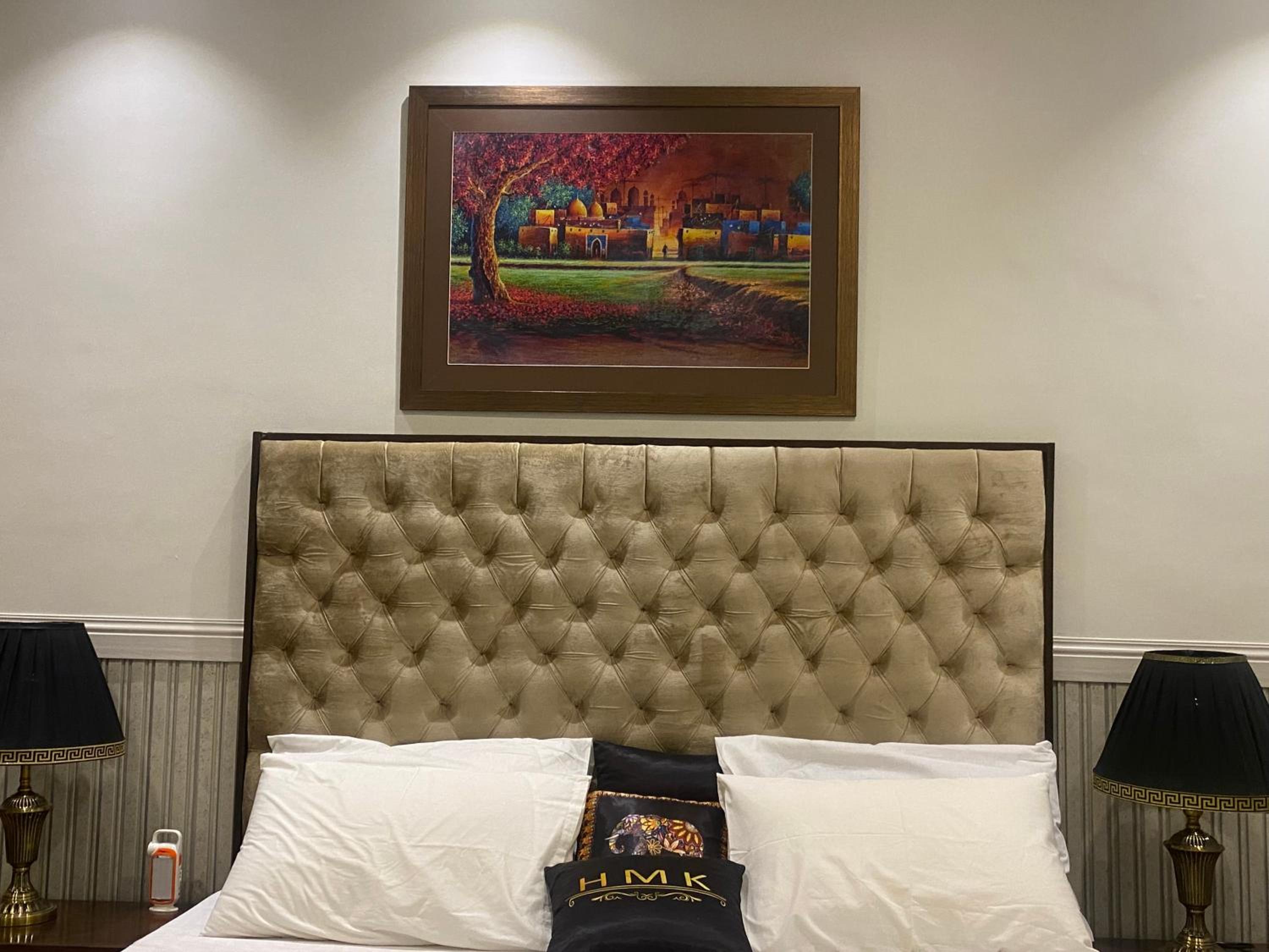 Deluxe Family Suite