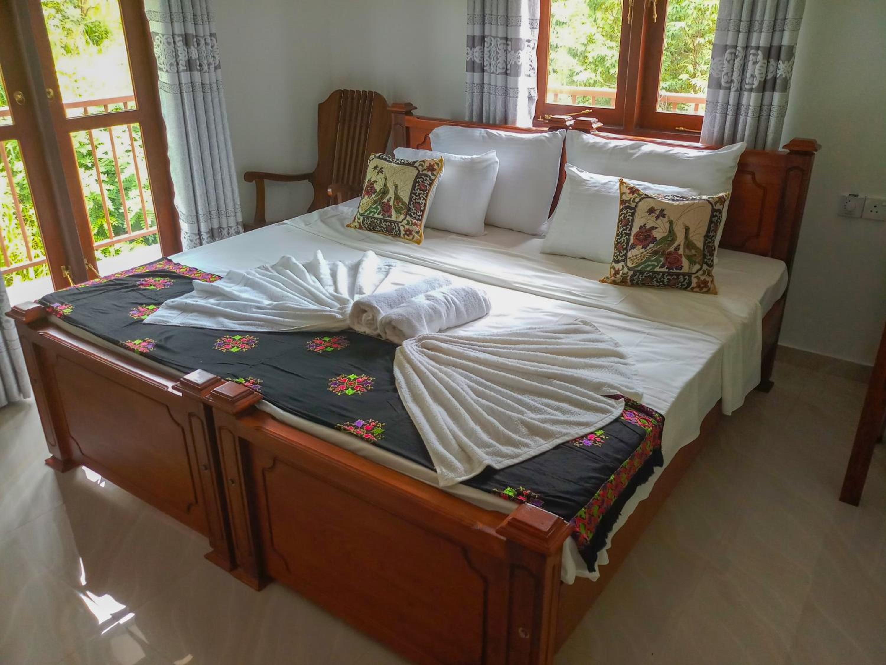 Deluxe Double Room photo 3