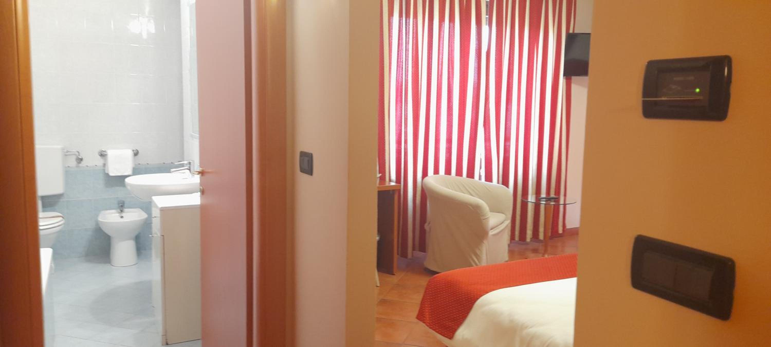 Triple Room - Photo 1