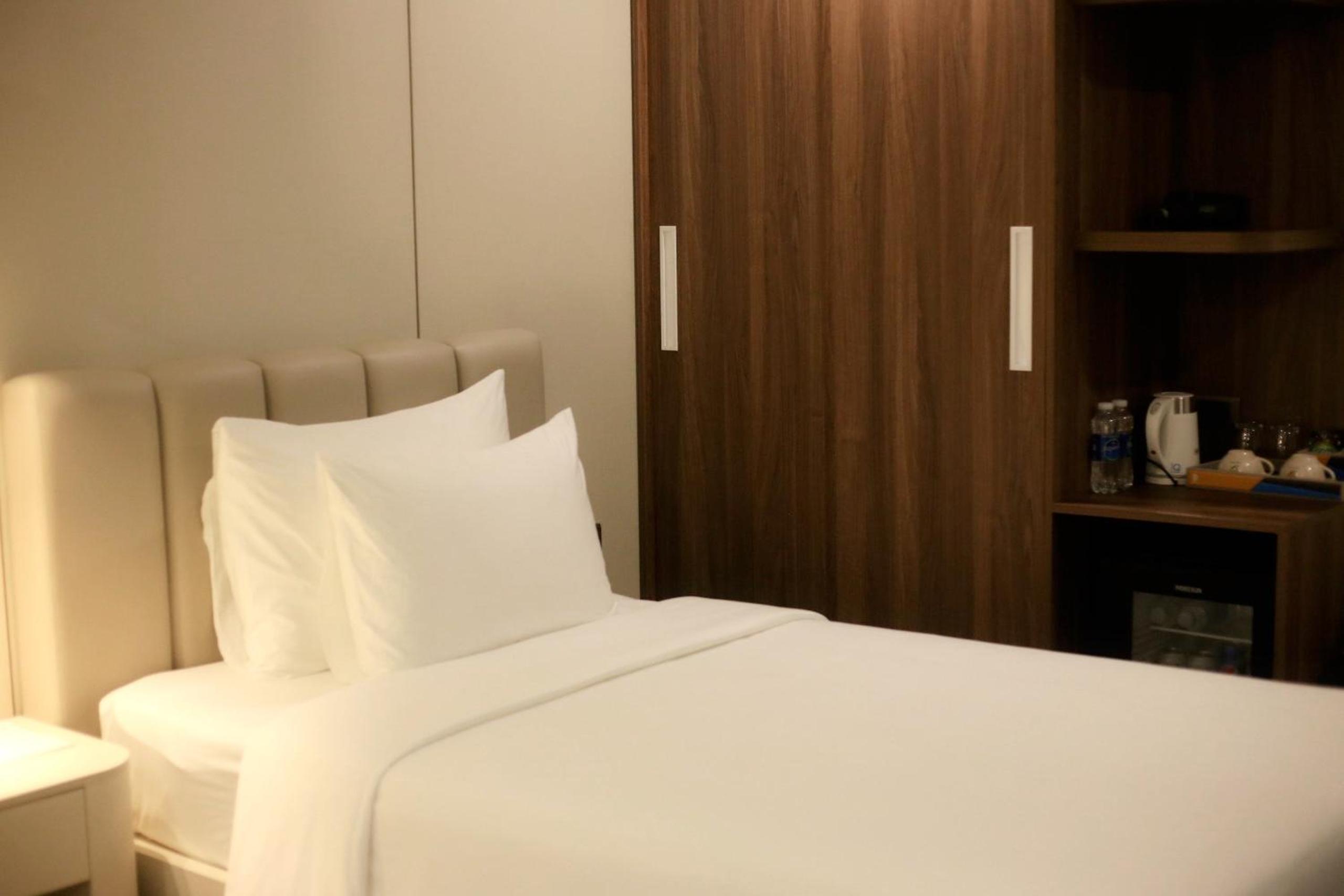 Superior Twin Room - Photo 4