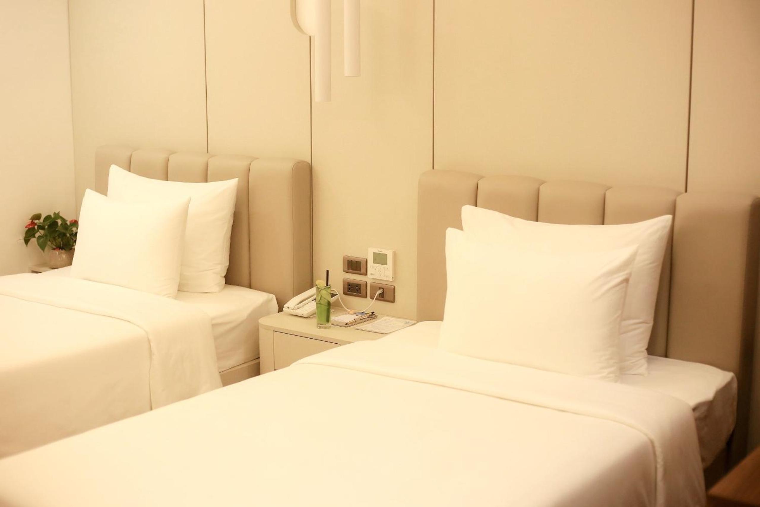 Superior Twin Room - Photo 2