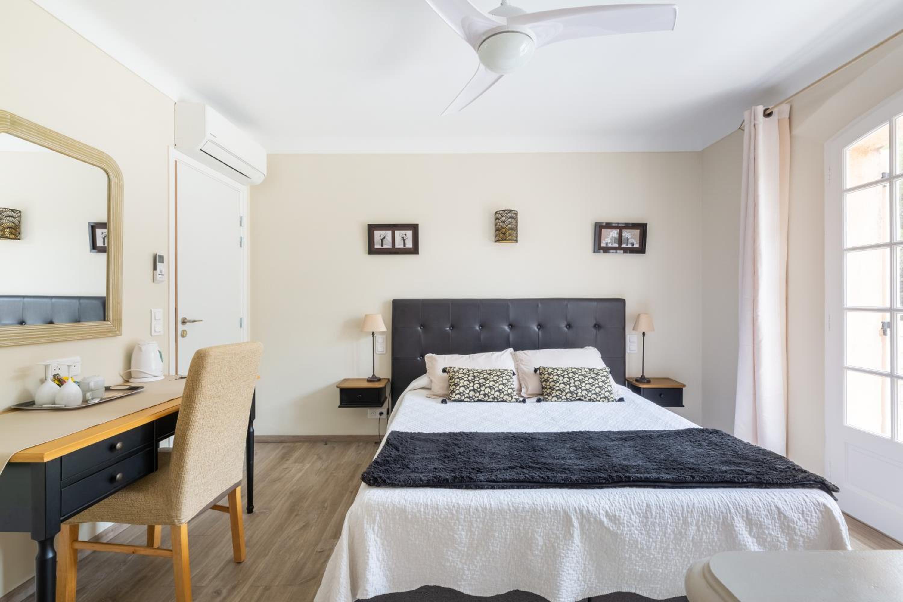 Comfort Double or Twin Room