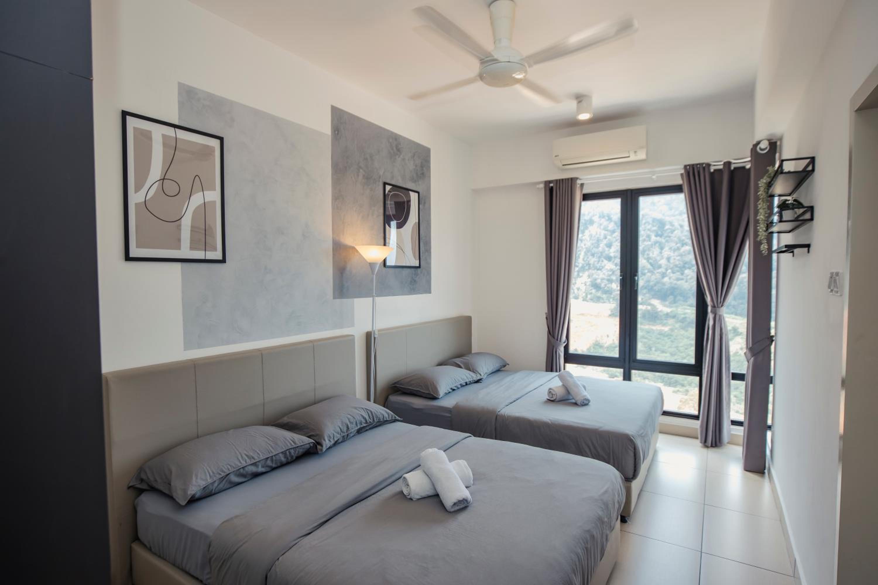 Two-Bedroom Apartment - Photo 38