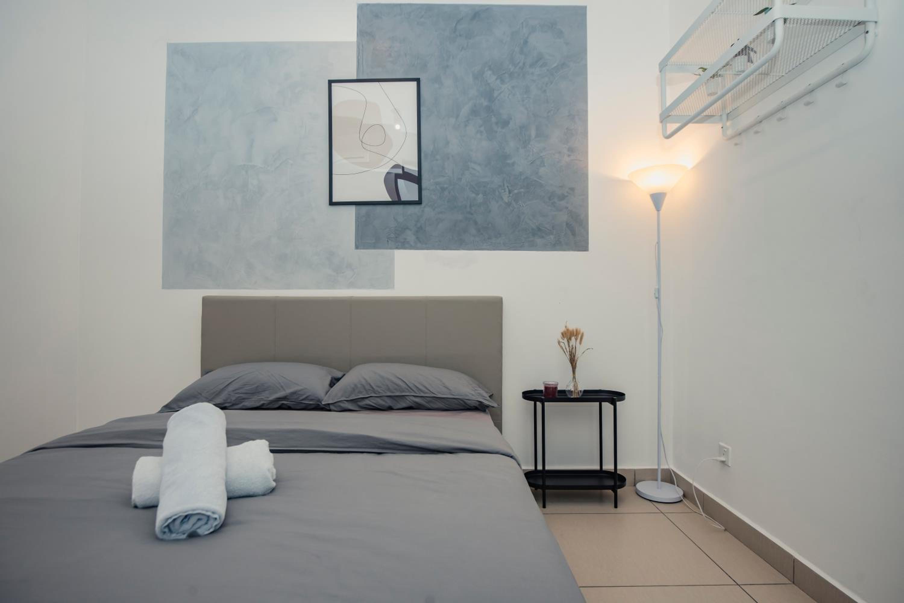 Two-Bedroom Apartment - Photo 40
