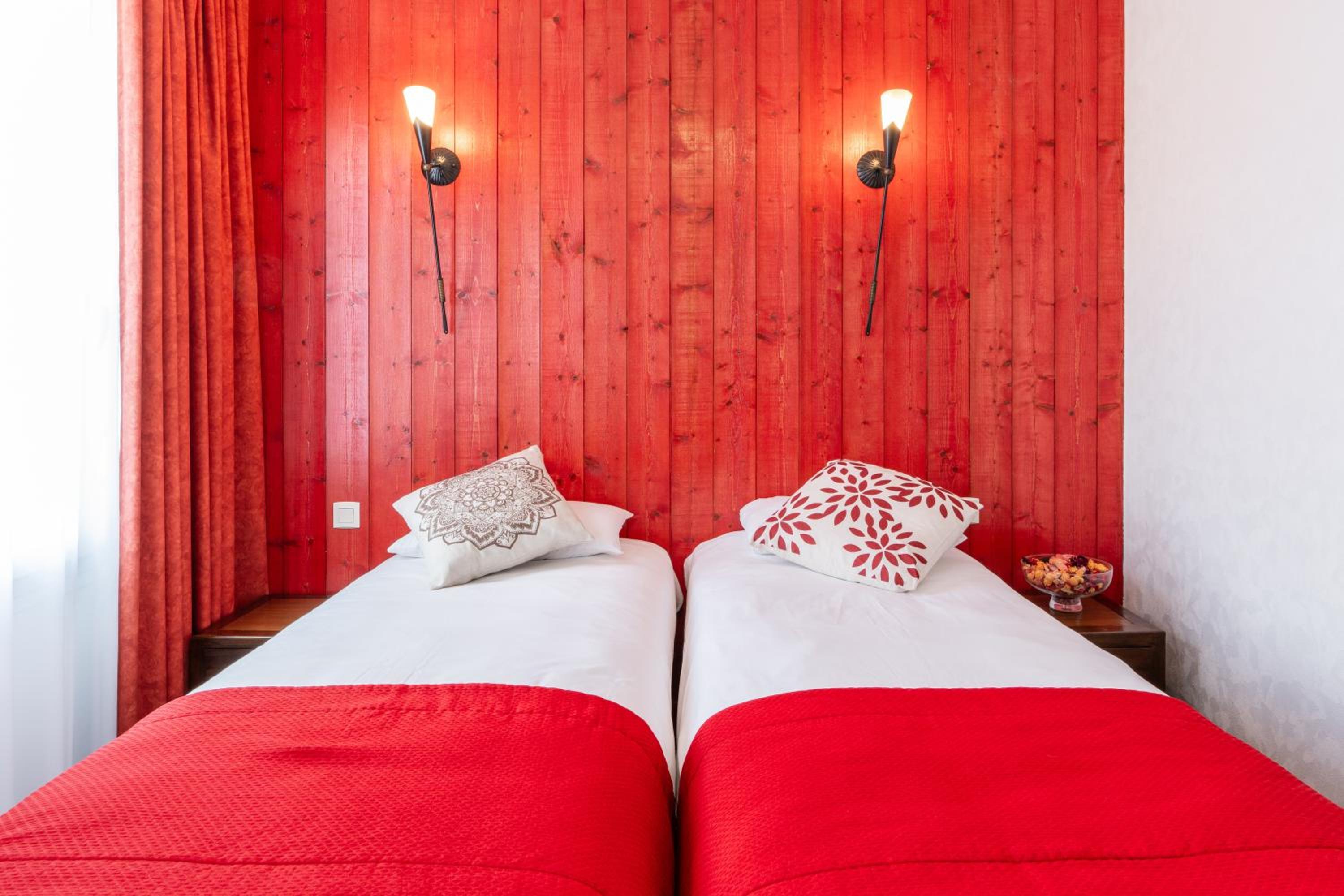 Twin Room - Photo 5