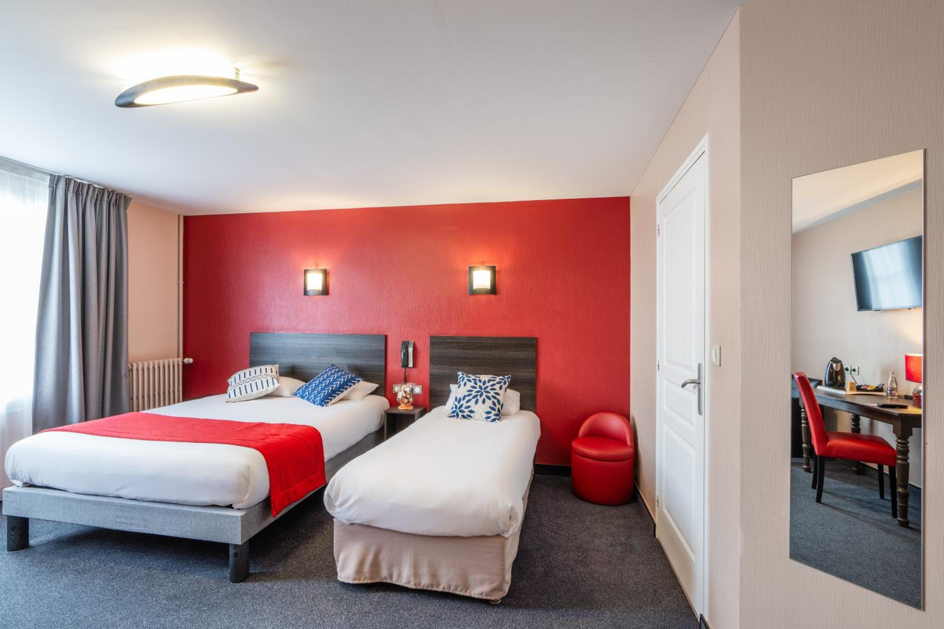 Superior Double Room - Photo 2
