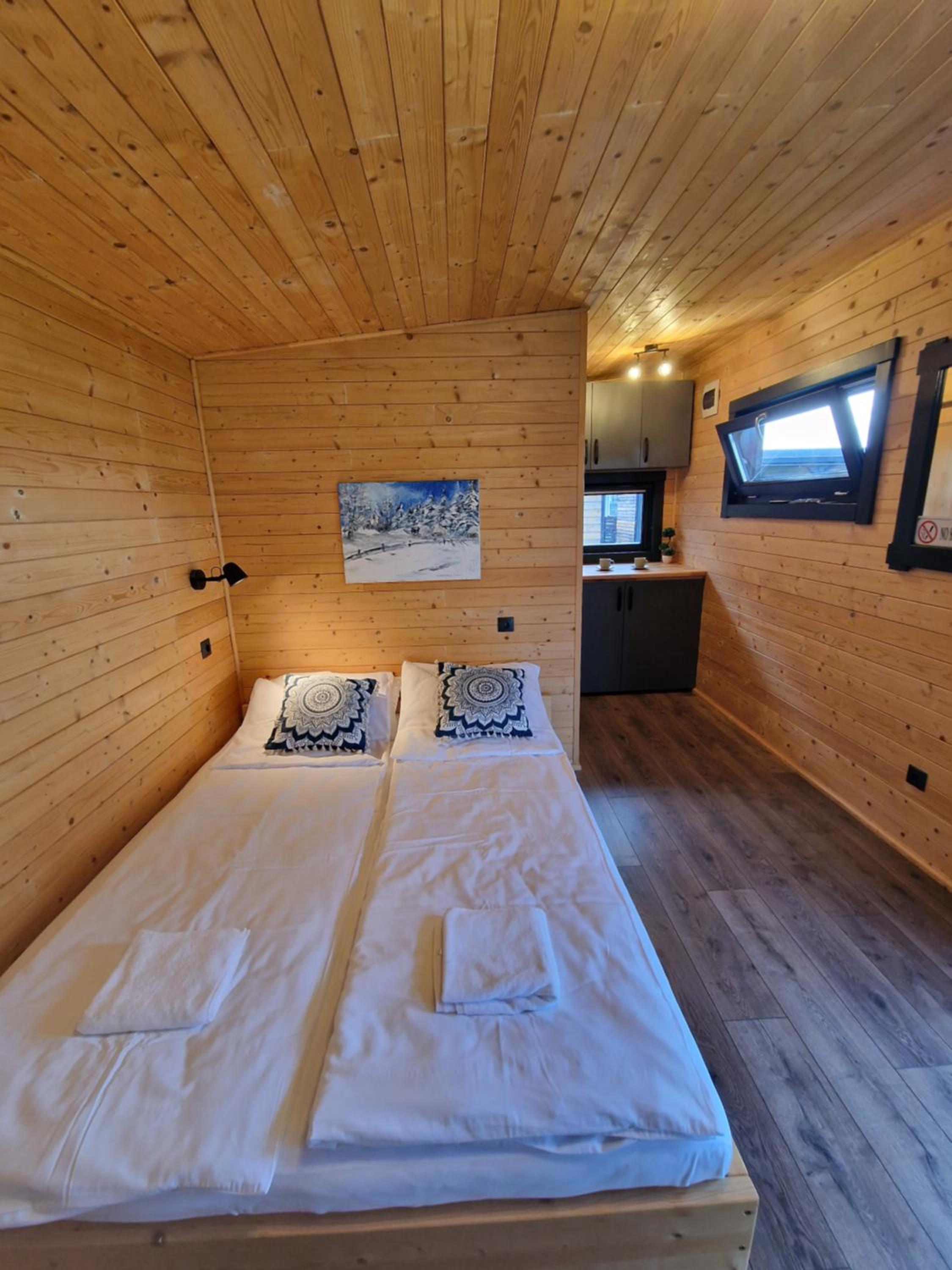 Triple Room with Bathroom photo 1