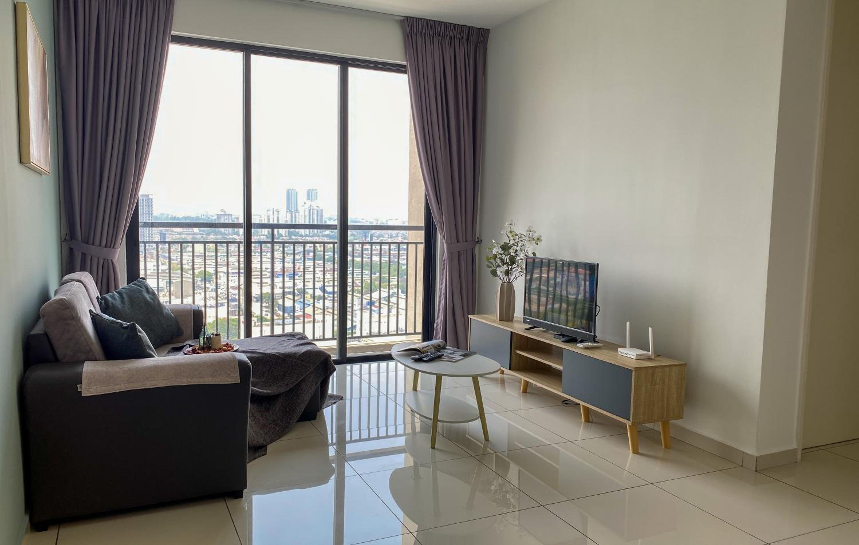 Apartment With Balcony photo 2