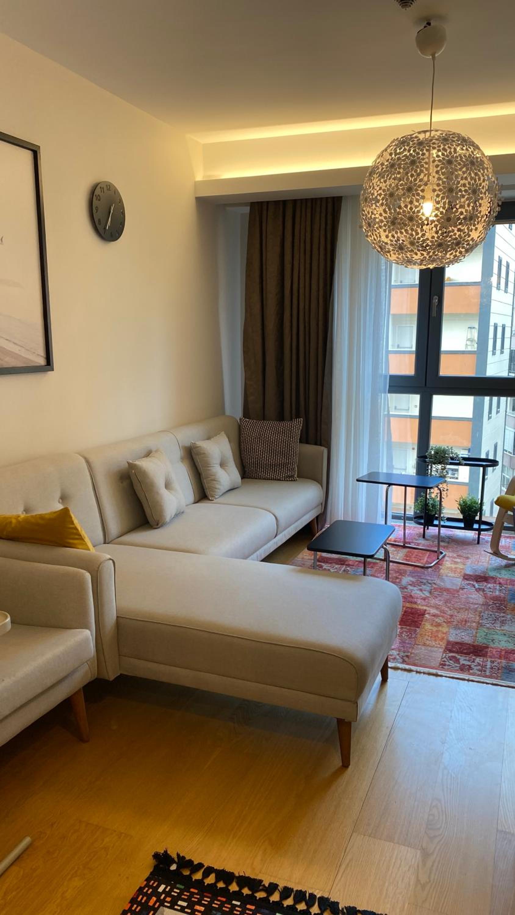 Apartment photo 1