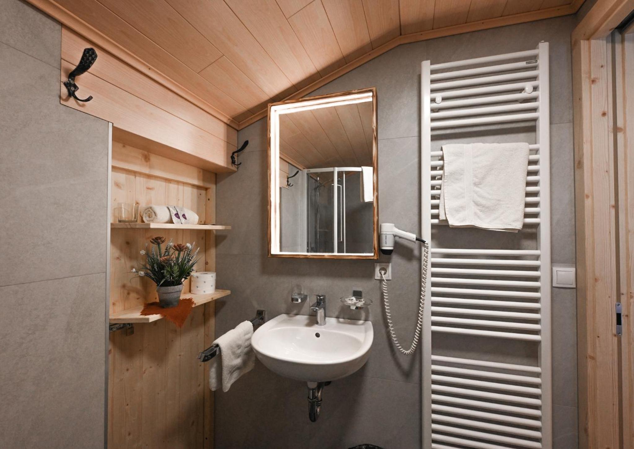 Deluxe Double Room with Extra Bed