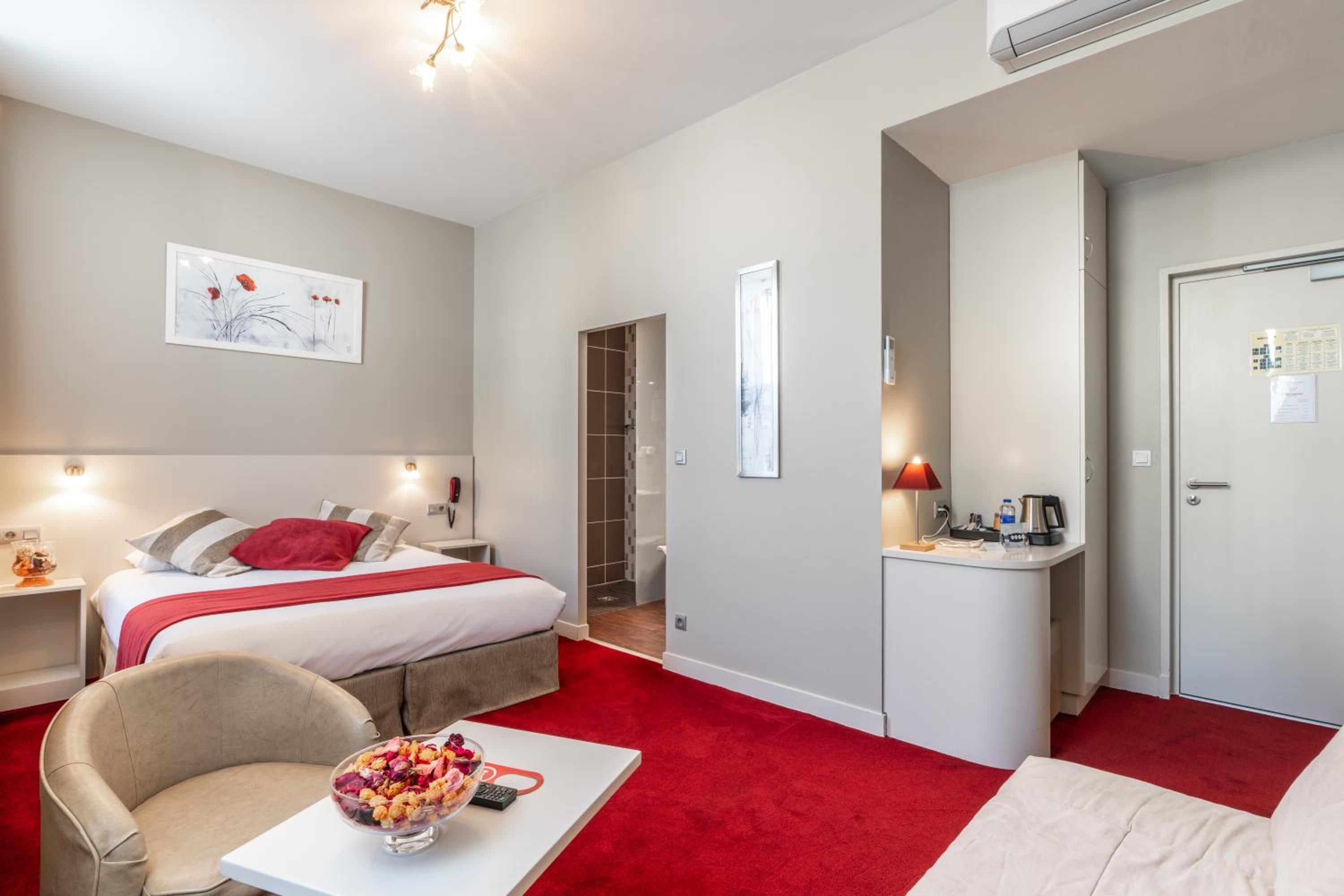 Superior Double Room - Photo 15