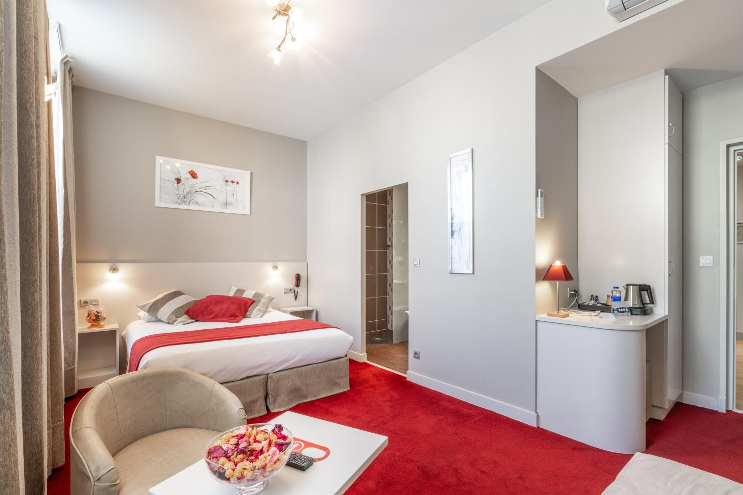 Superior Double Room - Photo 14