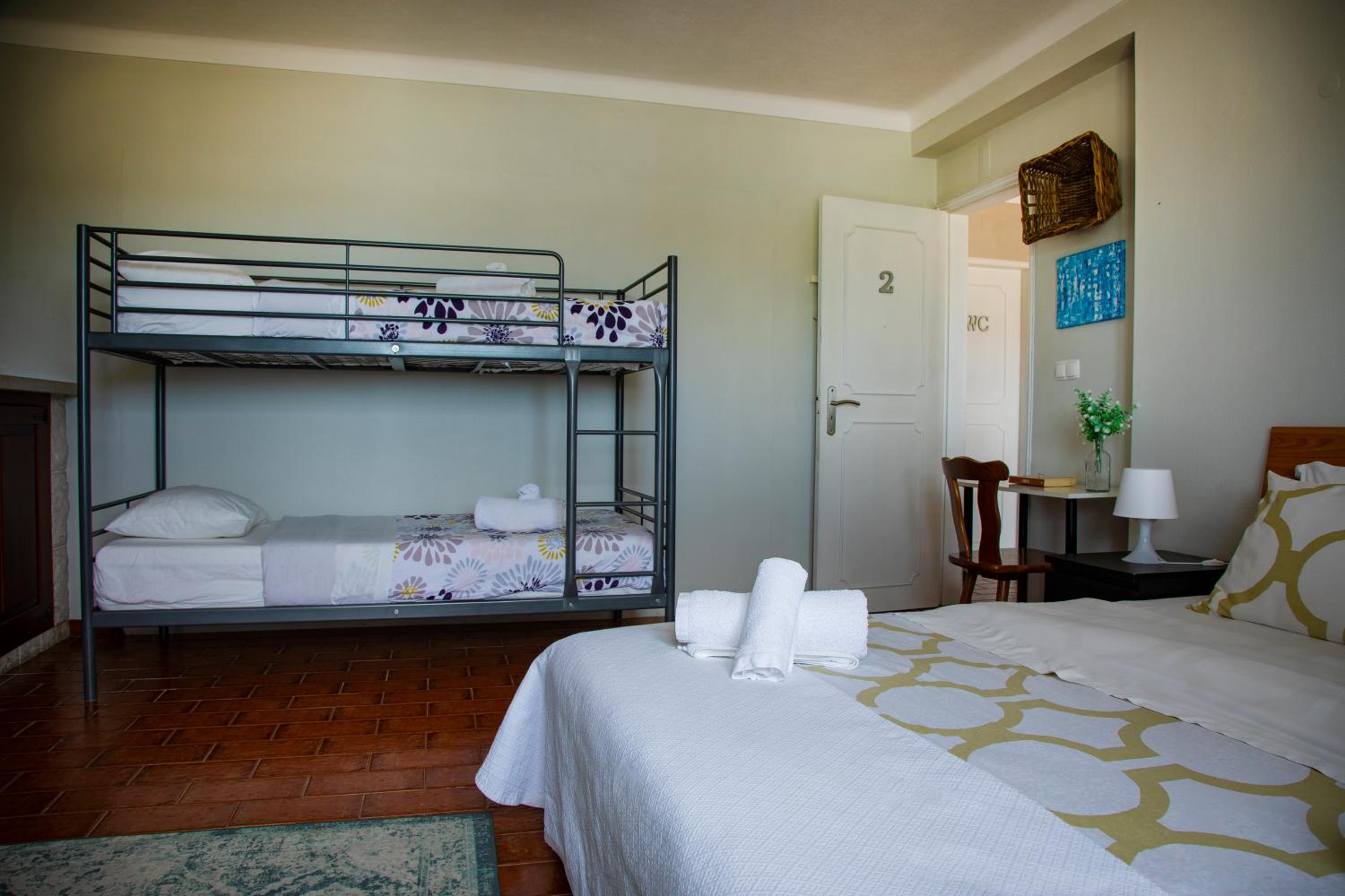 Deluxe Family Room - Photo 4