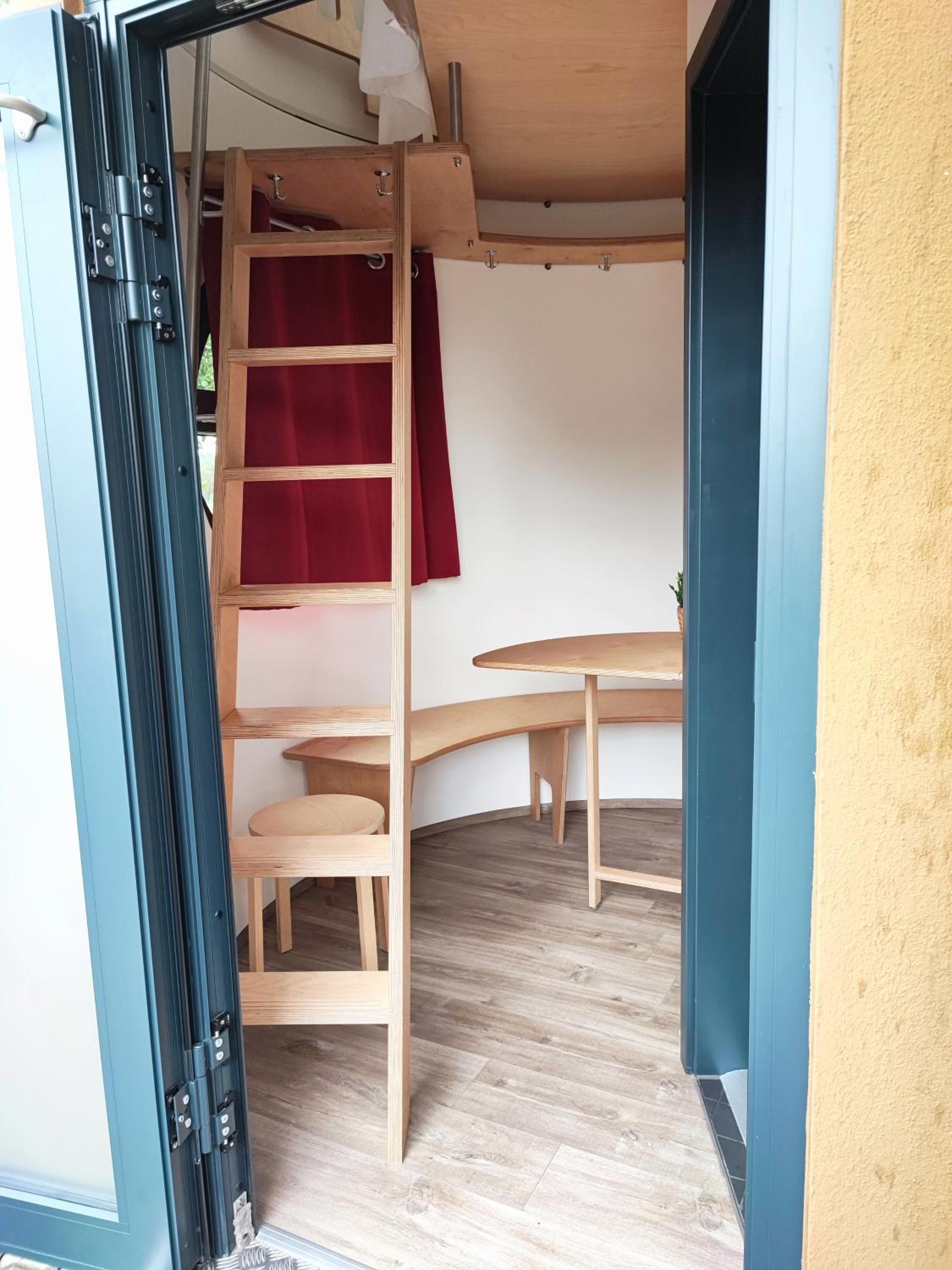 One-Bedroom House photo 2