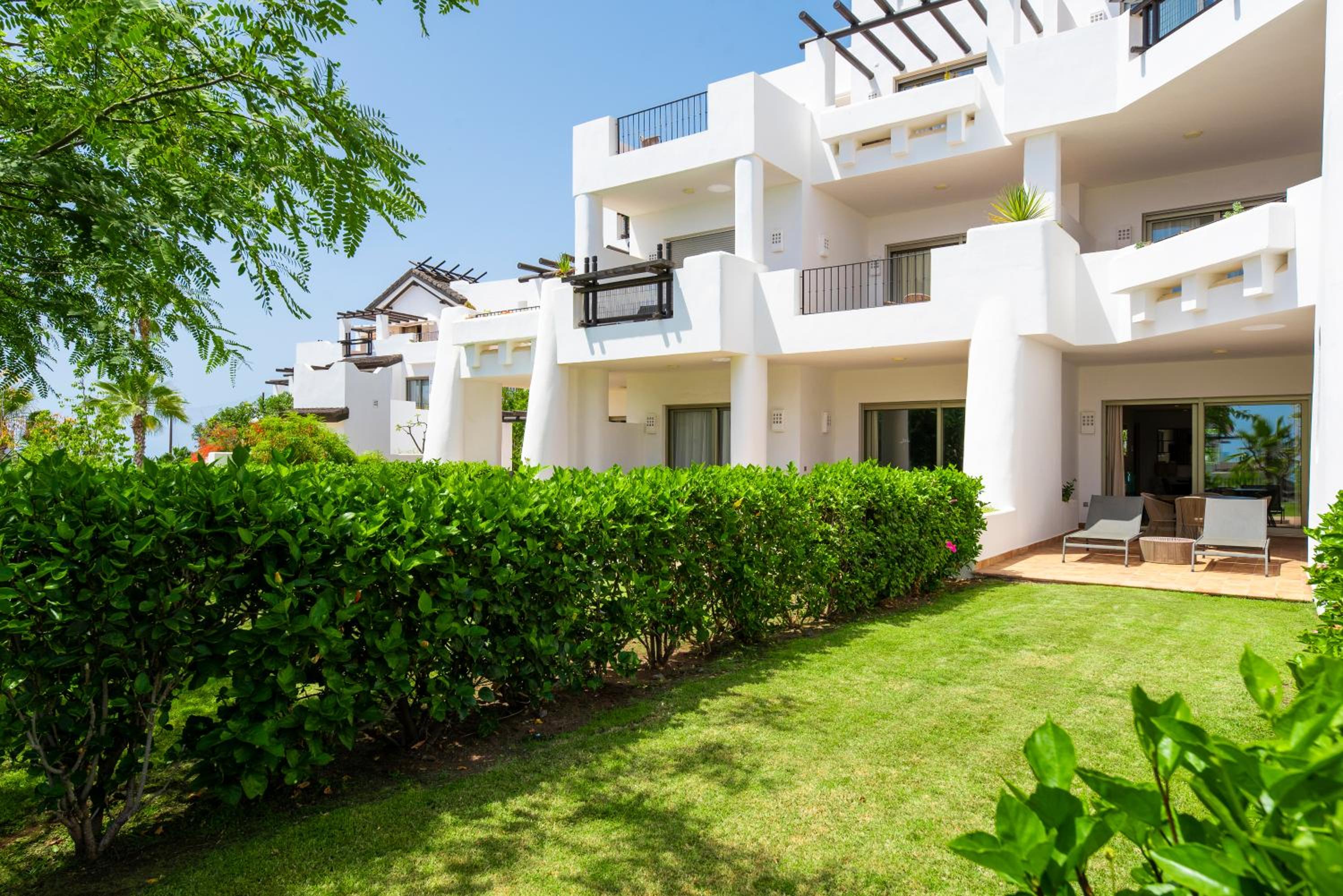 One-Bedroom Suite with Partial Sea View