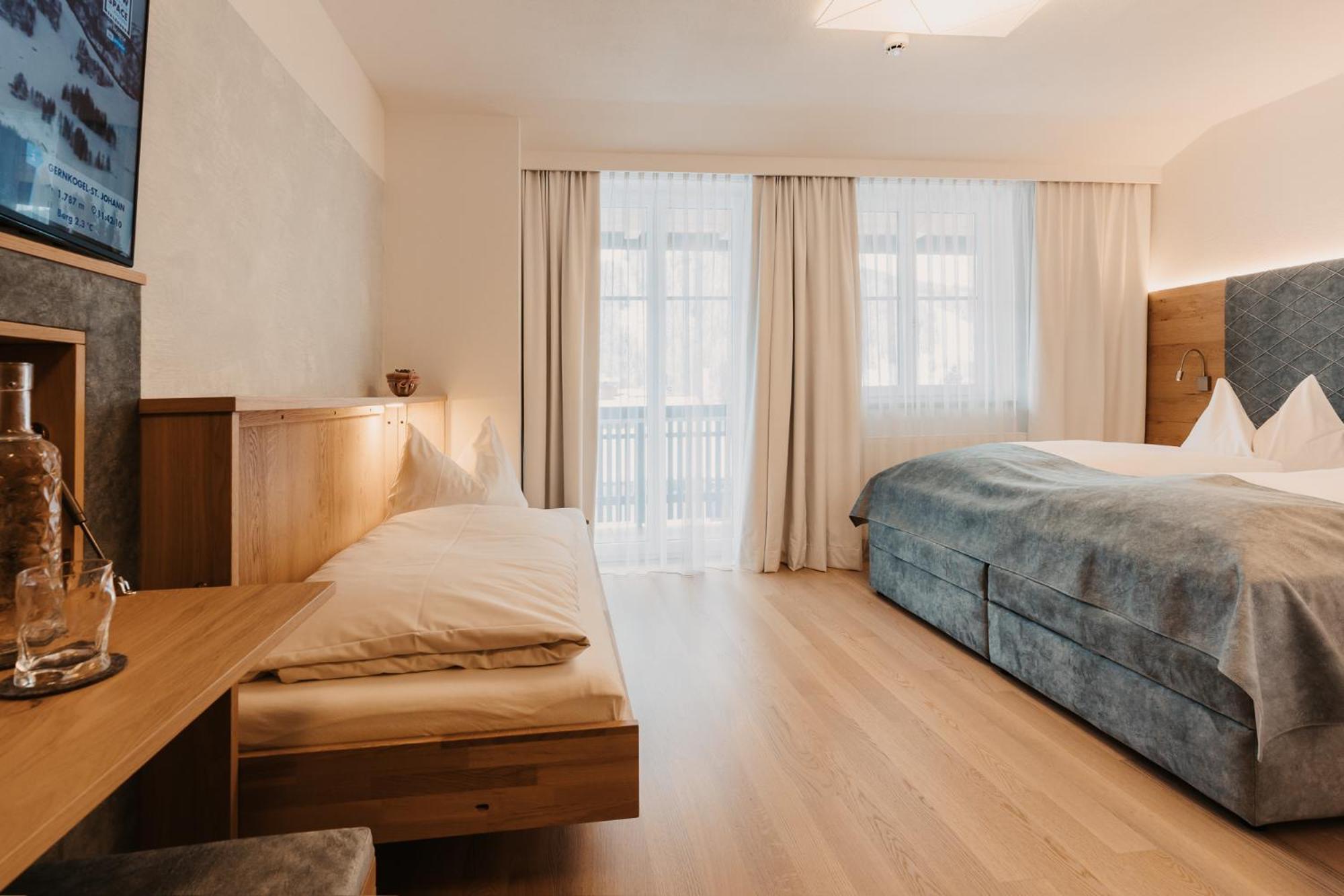 Quadruple Room - Photo 4