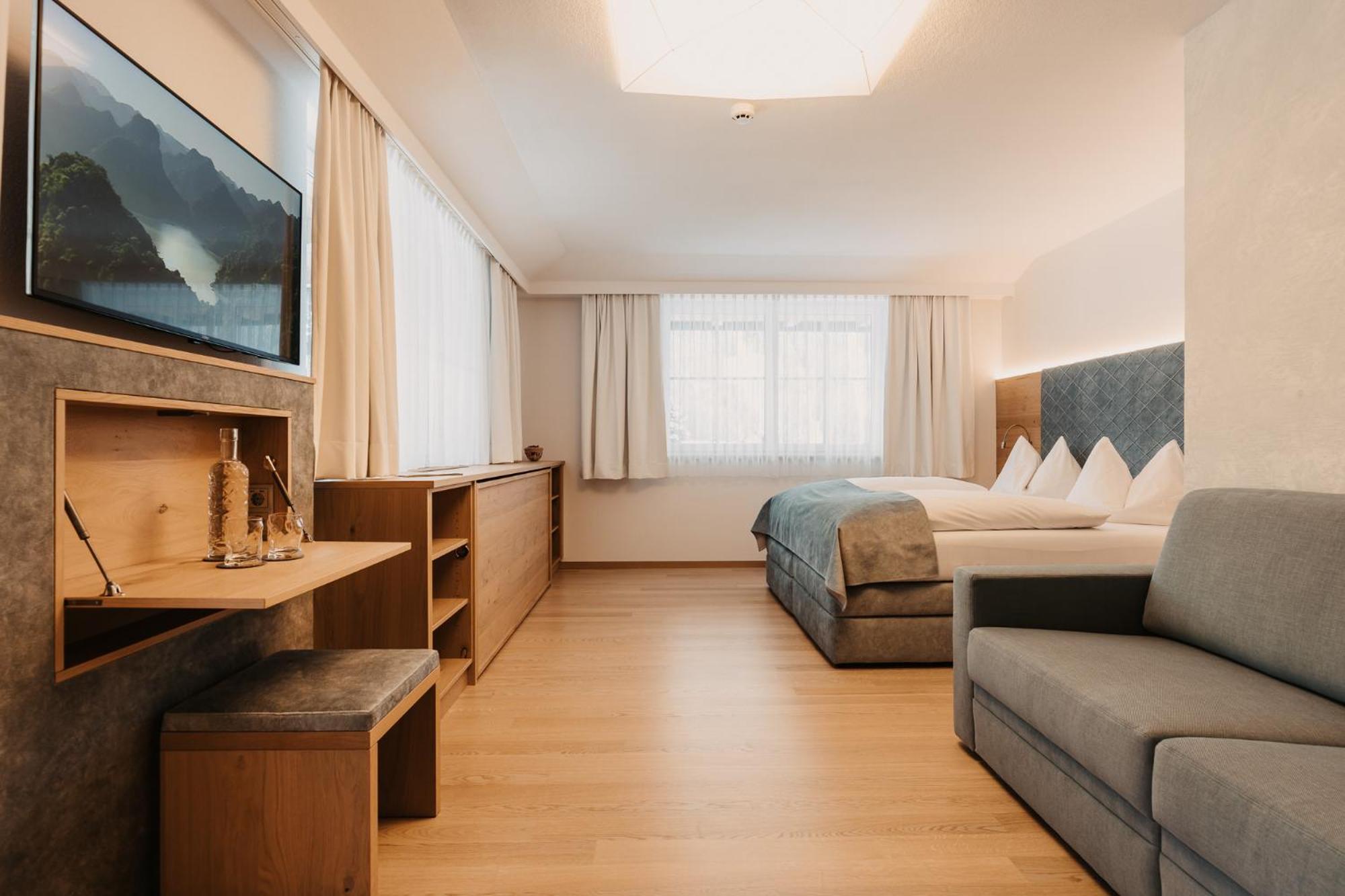Quadruple Room - Photo 3