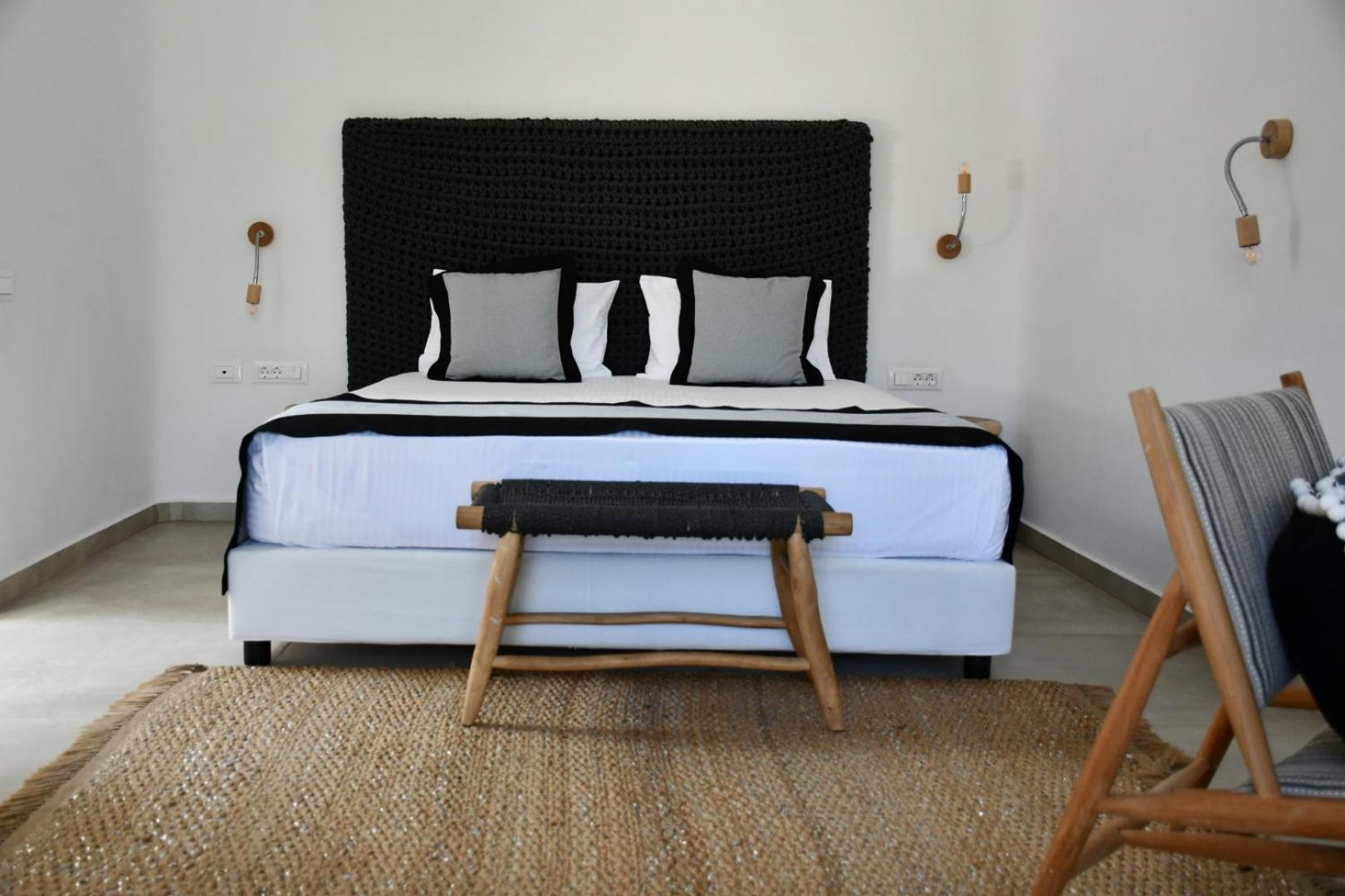 Family Villa with private pool (Tigani) - Photo 1