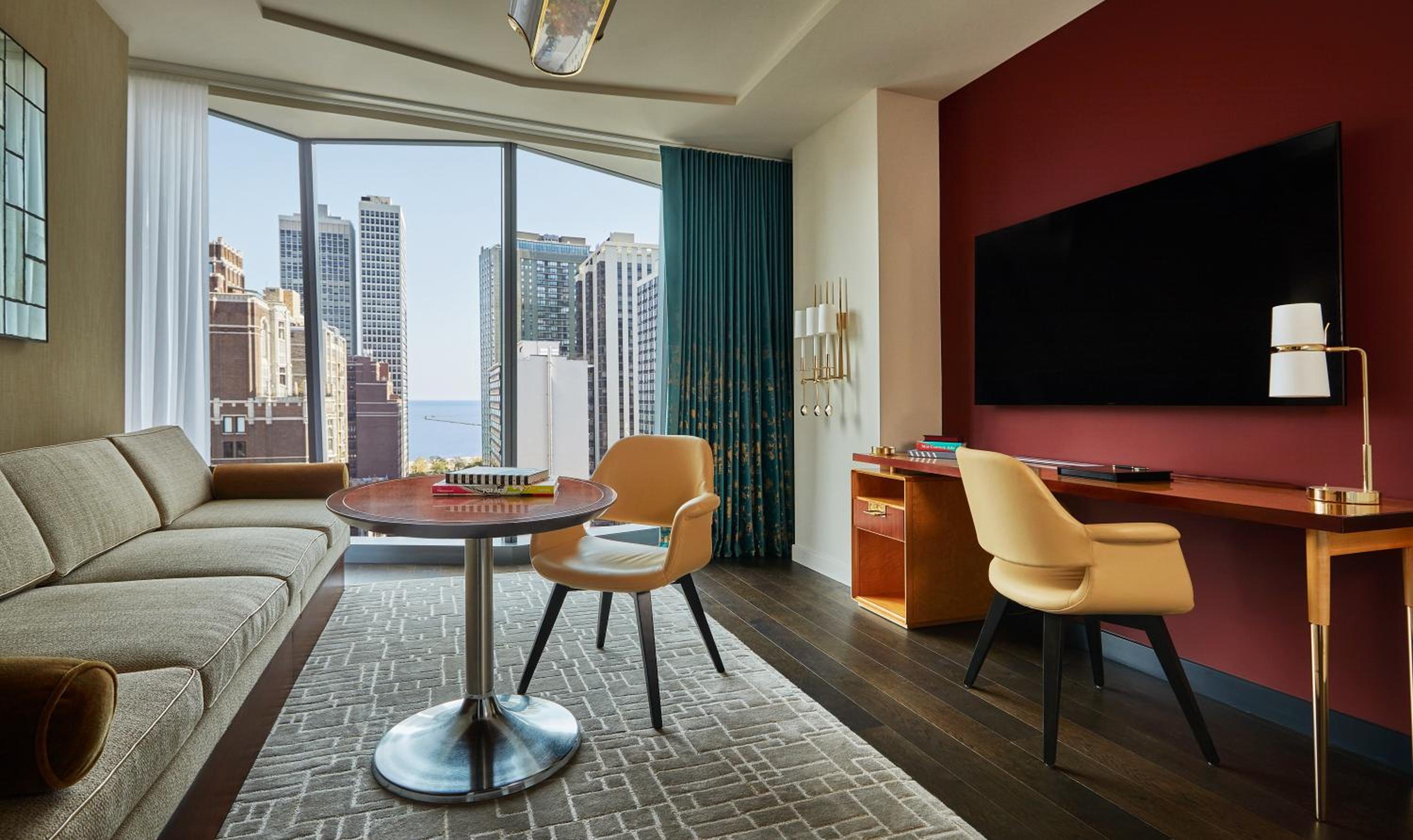 Suite with Lake View