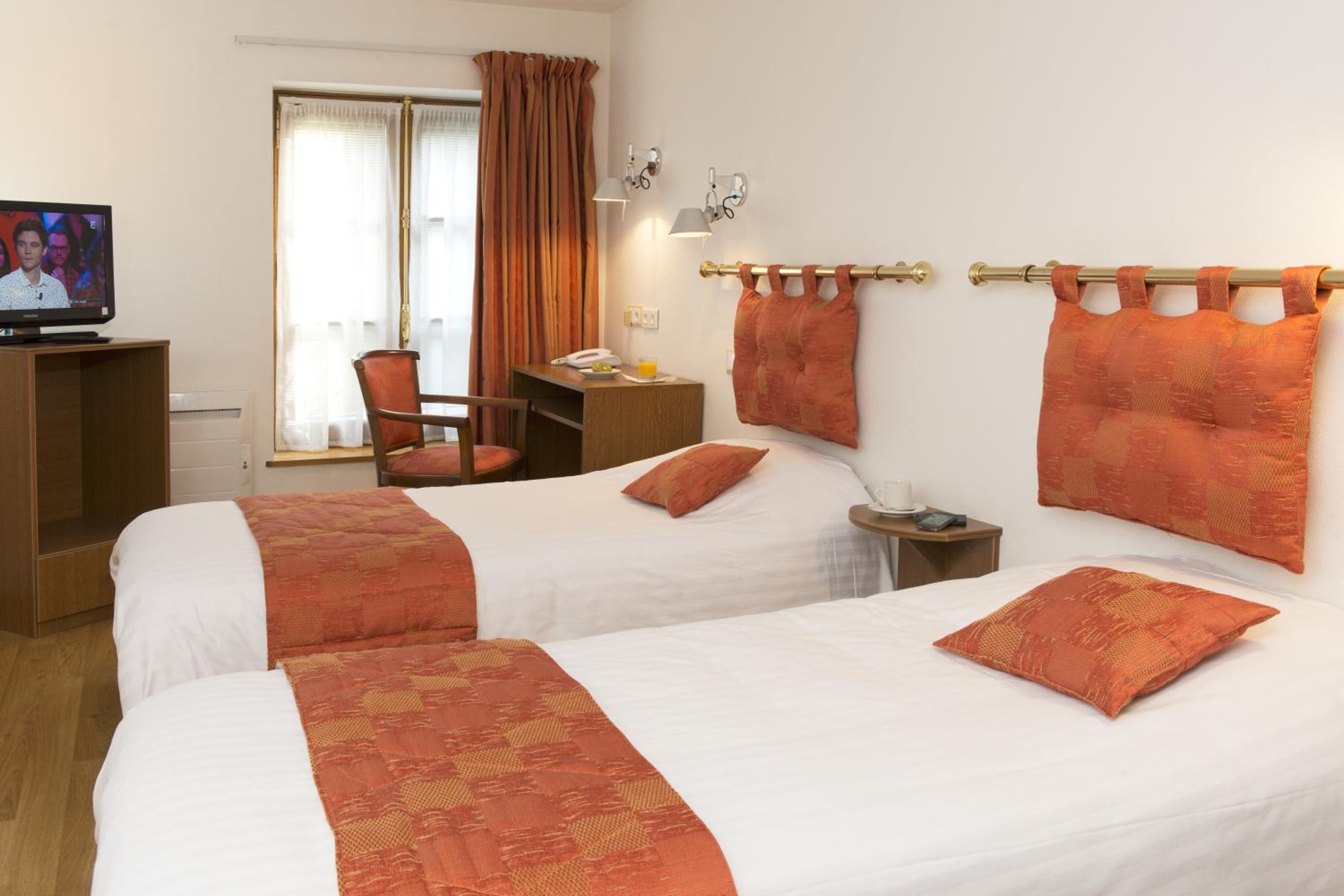 Triple Room photo 2