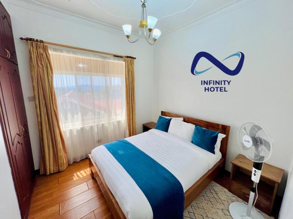 Standard Suite - Photo 1