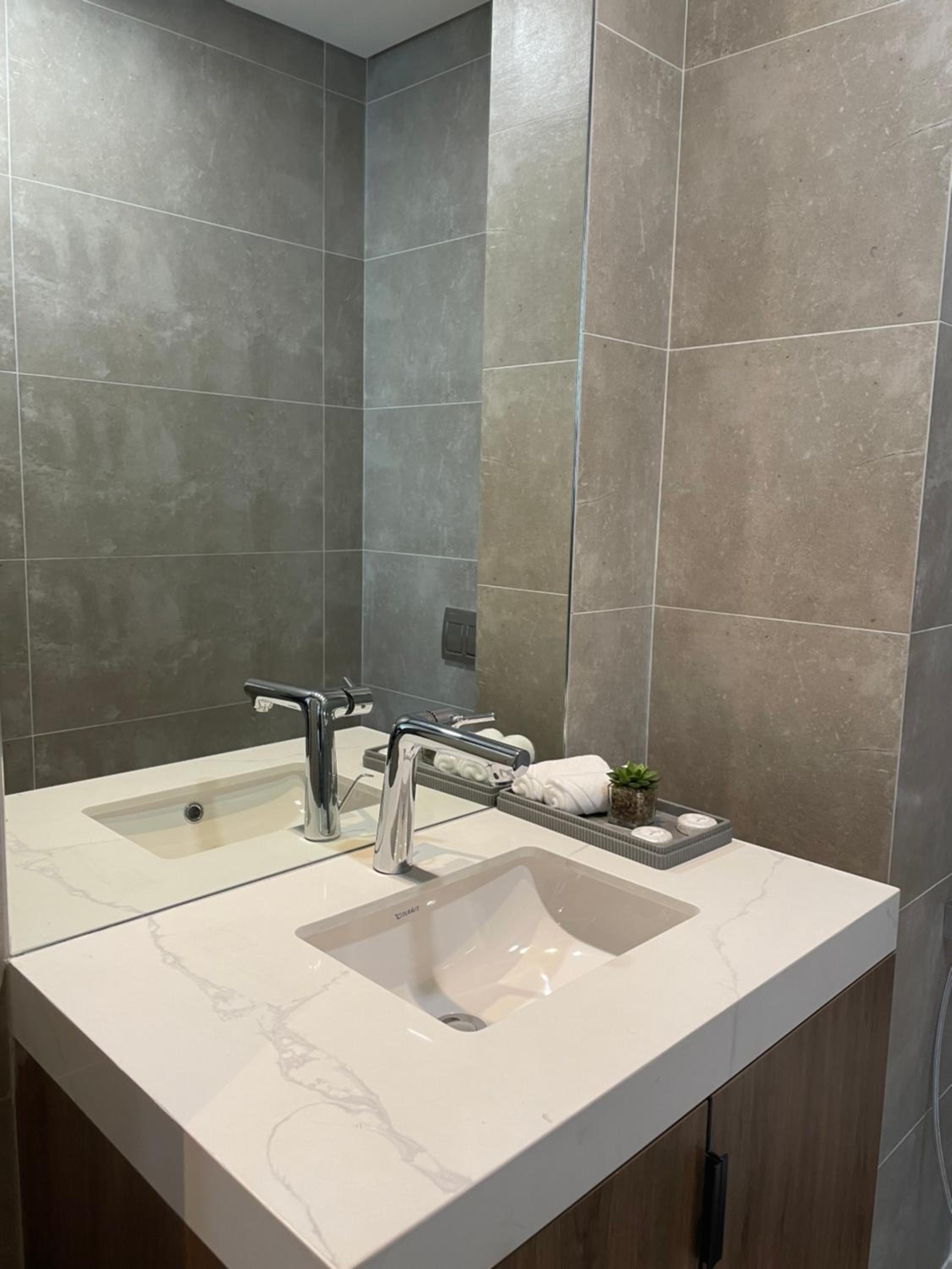 3 Bedroom Penthouse Partial Sea View photo 3