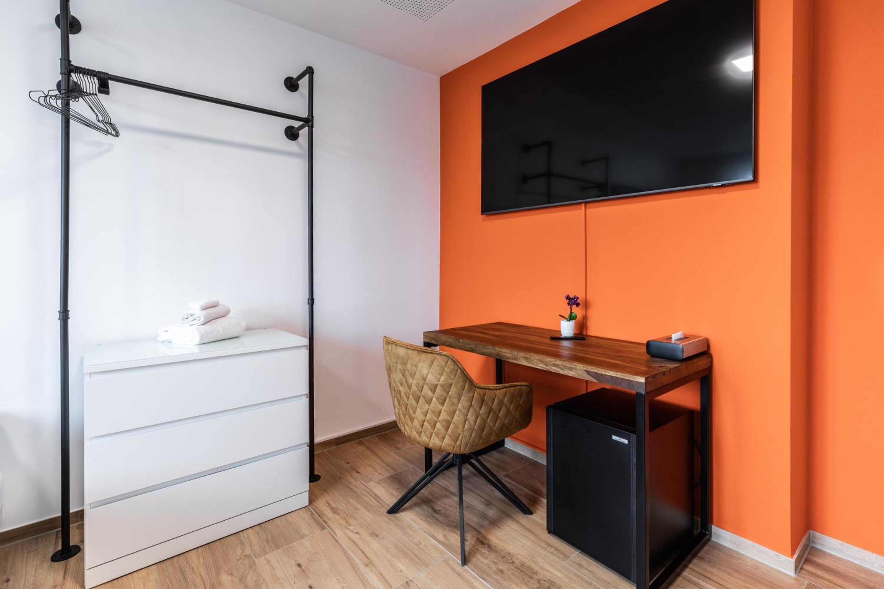 Deluxe Triple Room photo 3