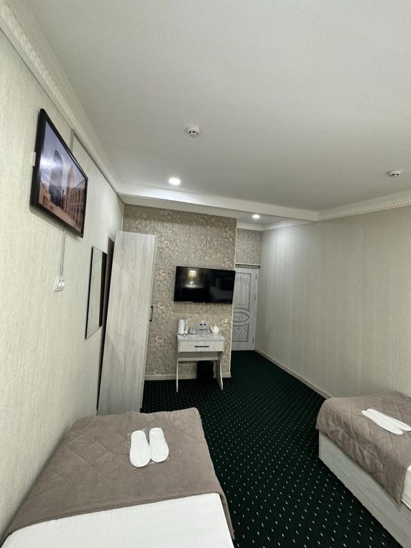 Twin Room - Photo 5